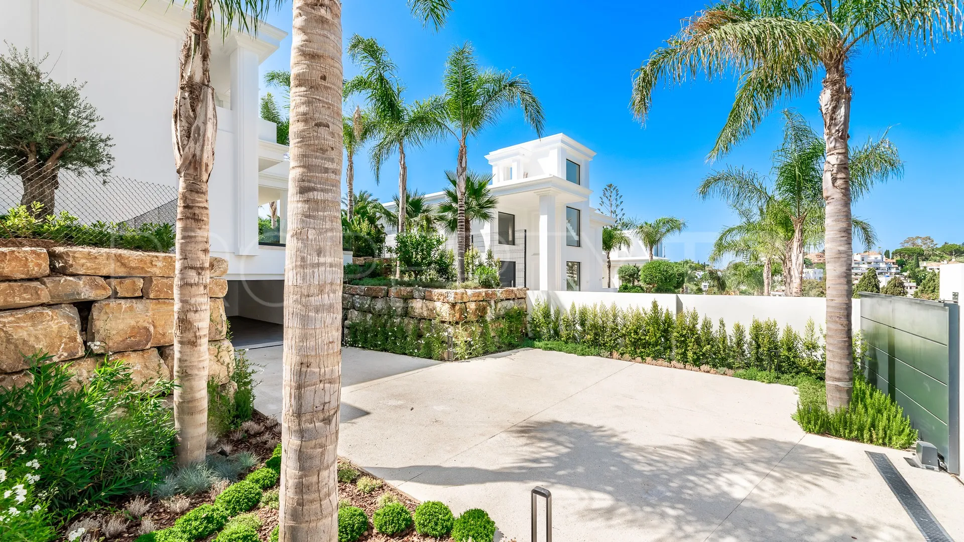 Las Lomas del Marbella Club, villa de 5 dormitorios en venta
