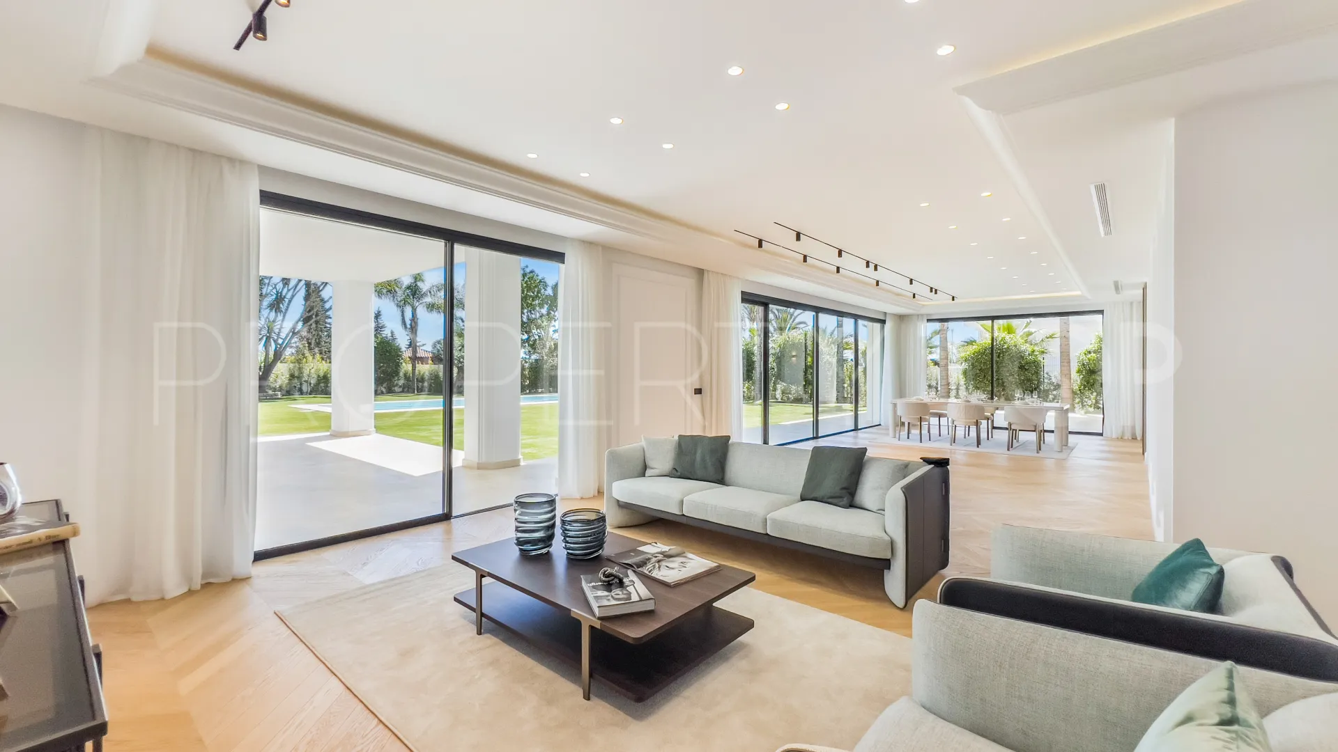 Las Lomas del Marbella Club, villa de 5 dormitorios en venta