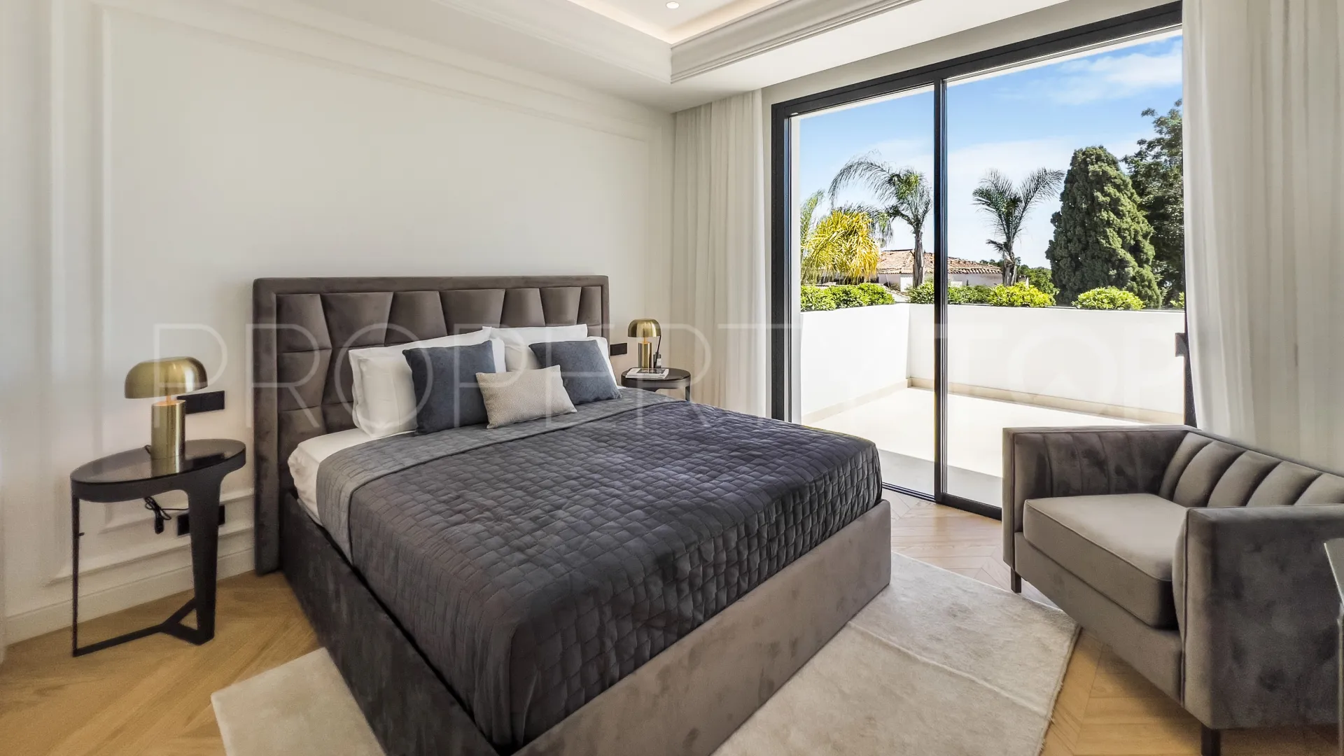 Las Lomas del Marbella Club, villa de 5 dormitorios en venta
