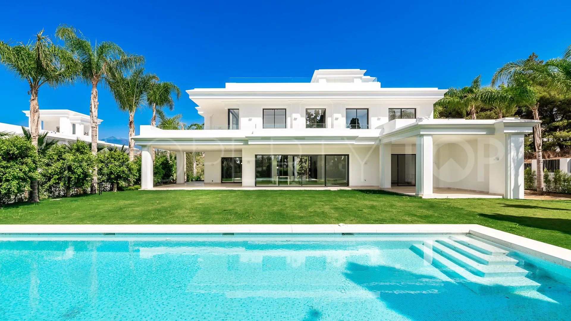 Las Lomas del Marbella Club, villa de 5 dormitorios en venta