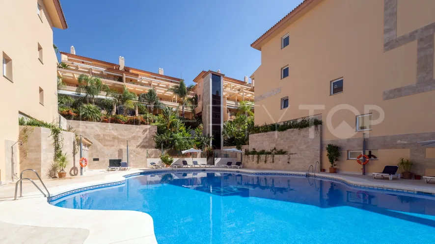 Apartamento en venta en Nueva Andalucia con 3 dormitorios