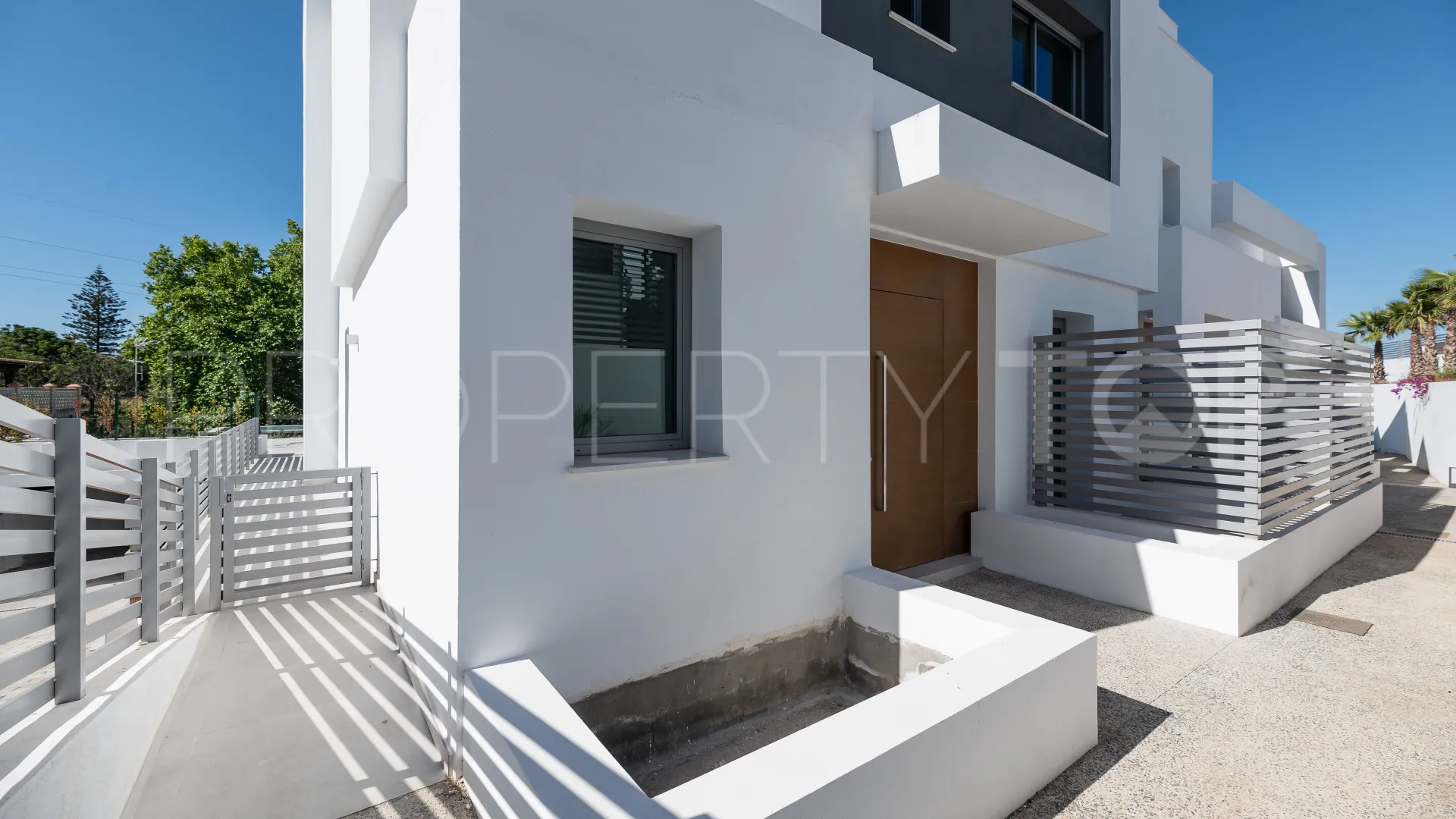 Town house for sale in Guadalmina Alta