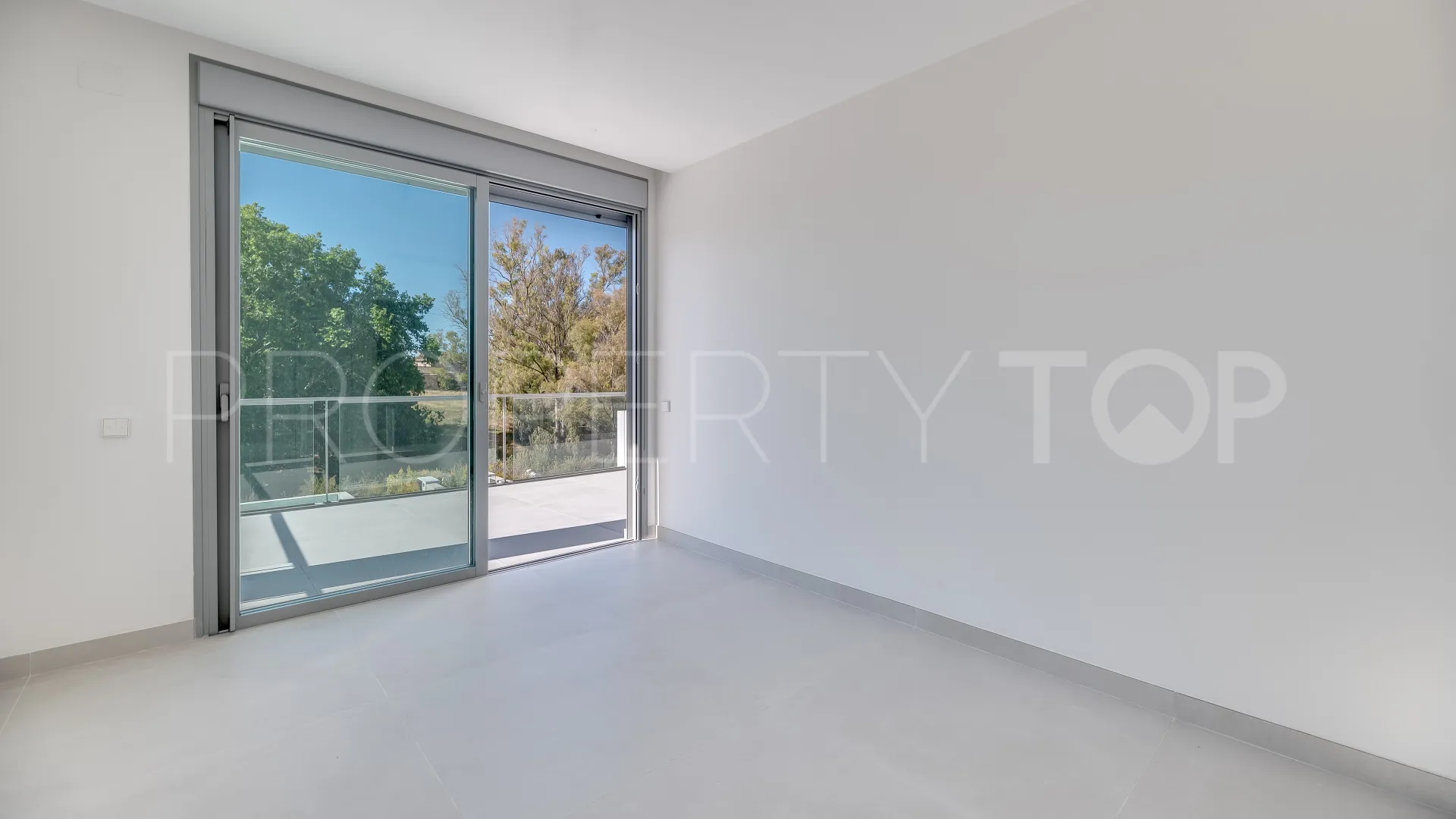Town house for sale in Guadalmina Alta