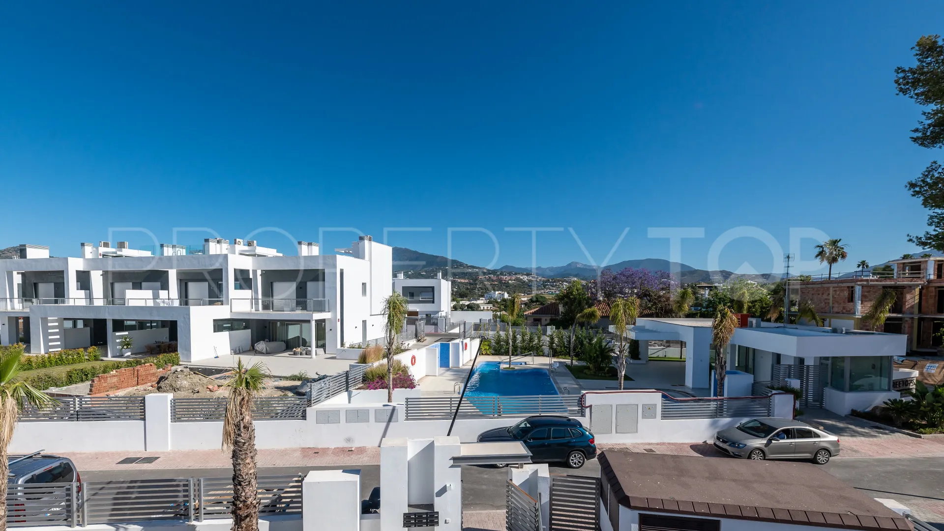 Town house for sale in Guadalmina Alta