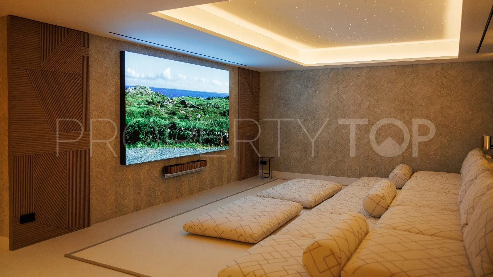 For sale Golden Mile villa