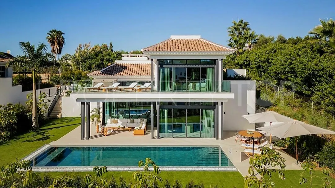 For sale Golden Mile villa
