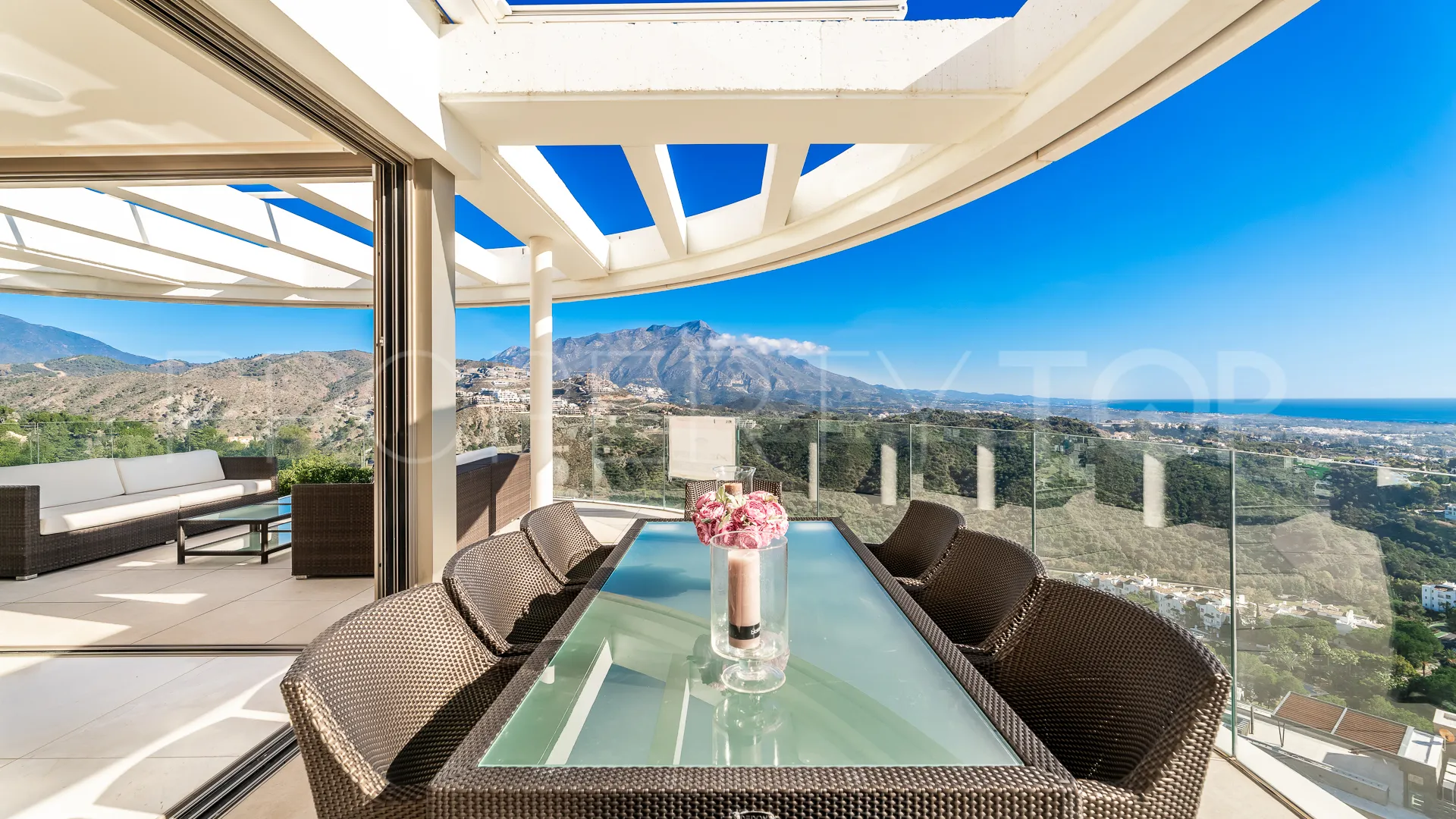 For sale 3 bedrooms penthouse in La Quinta