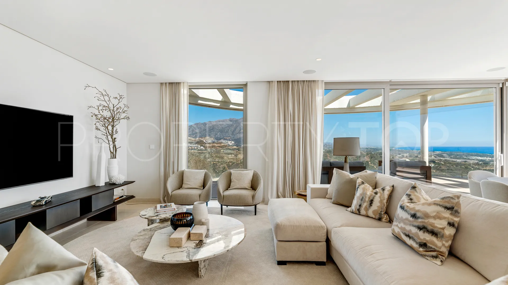 For sale 3 bedrooms penthouse in La Quinta