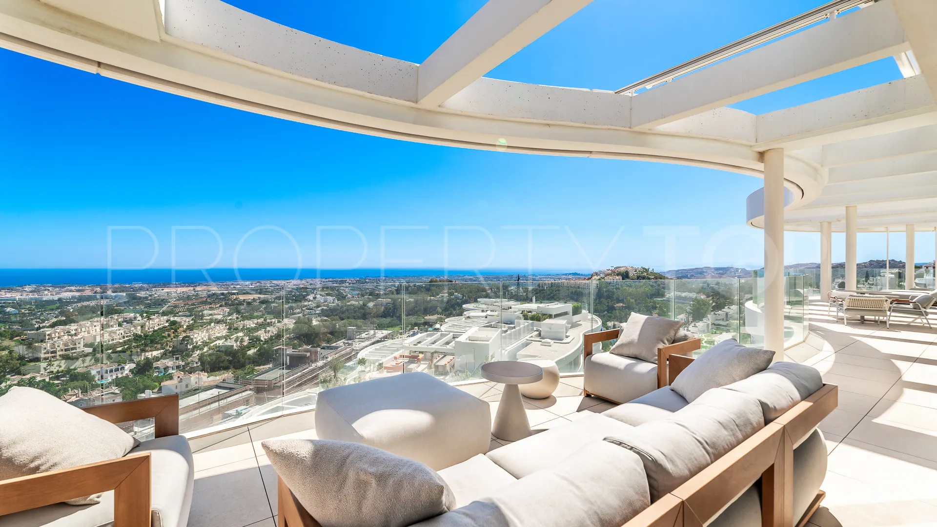 For sale 3 bedrooms penthouse in La Quinta