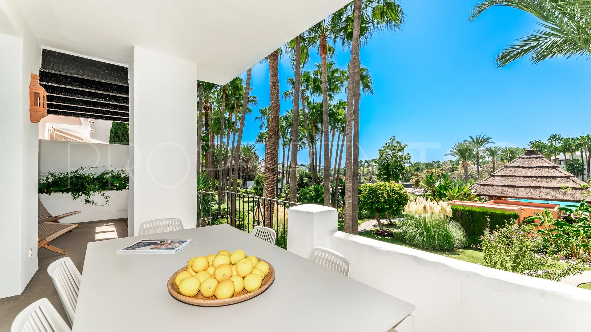 For sale Marina Puente Romano apartment with 3 bedrooms