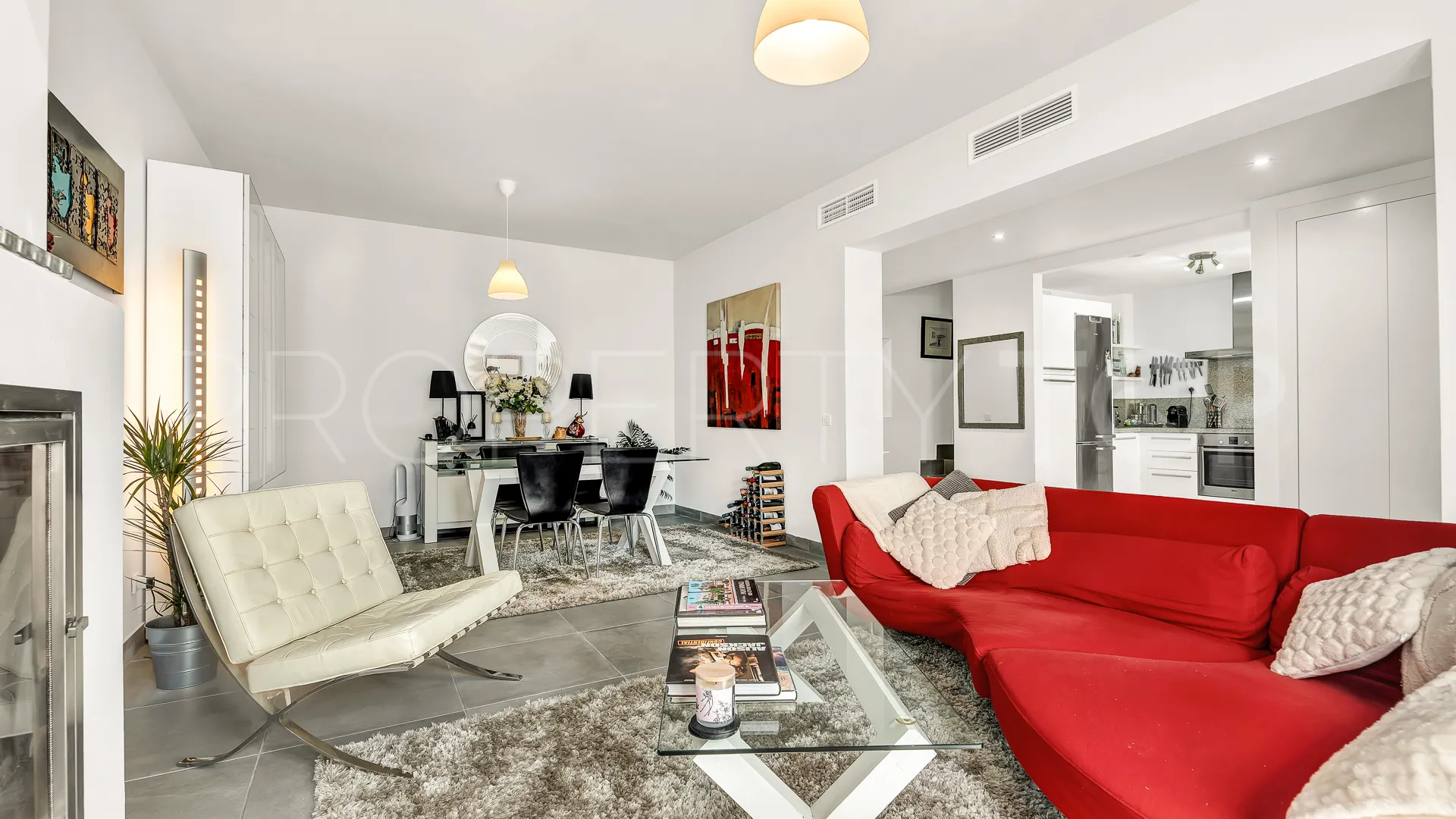 Semi detached house for sale in Benahavis Centro