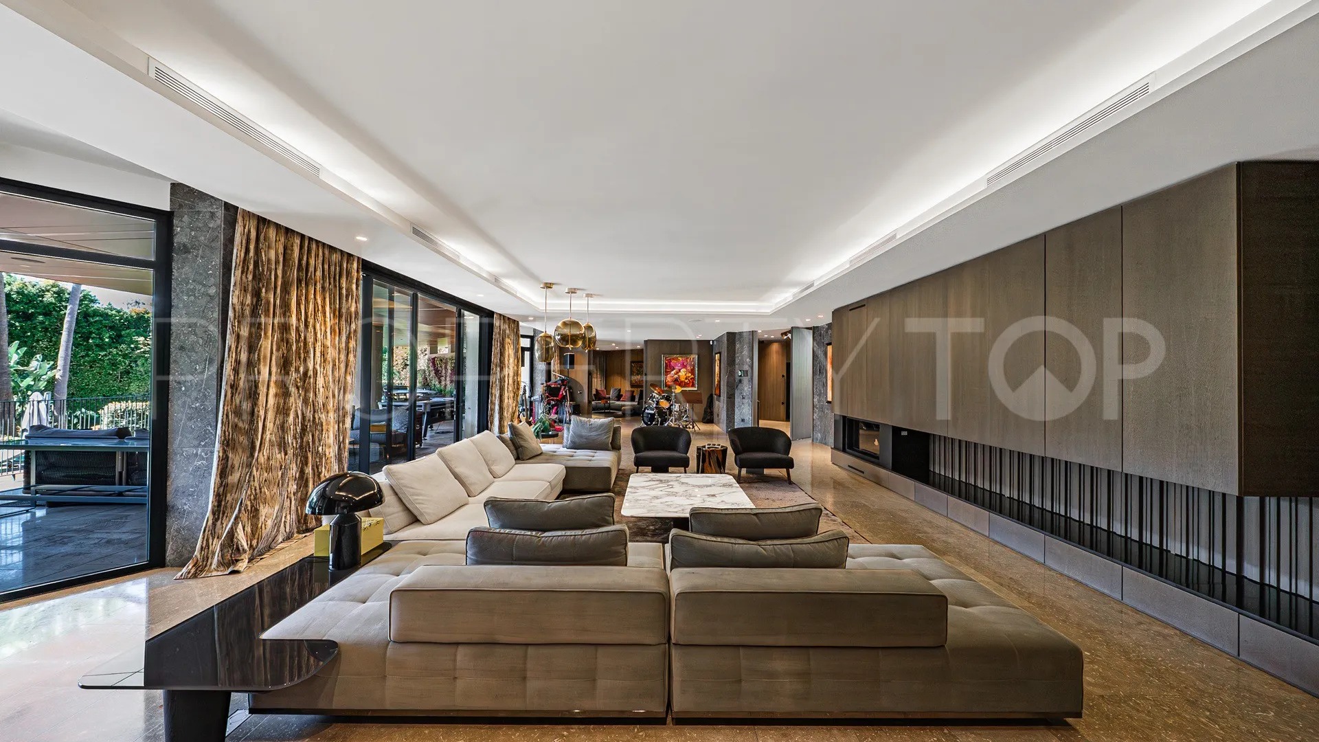 Guadalmina Baja, villa de 10 dormitorios en venta