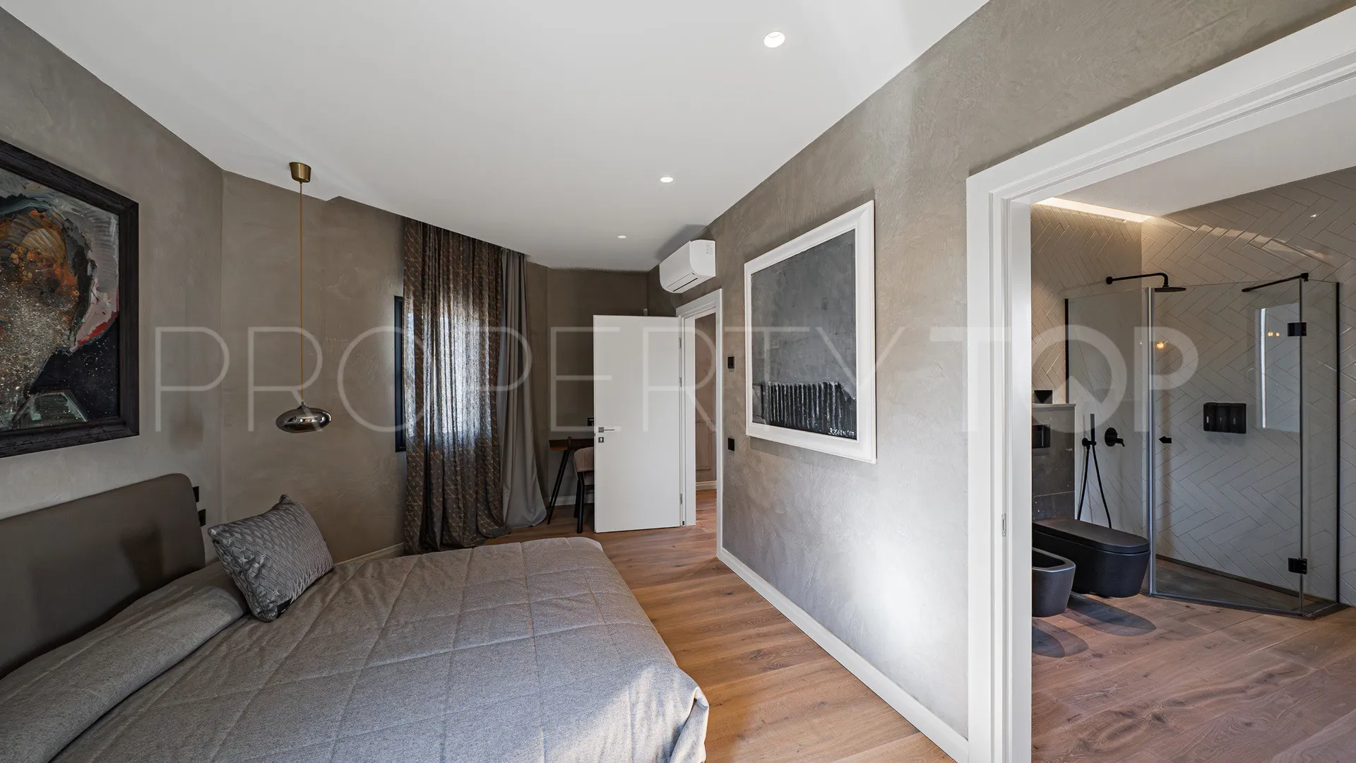 Guadalmina Baja, villa de 10 dormitorios en venta