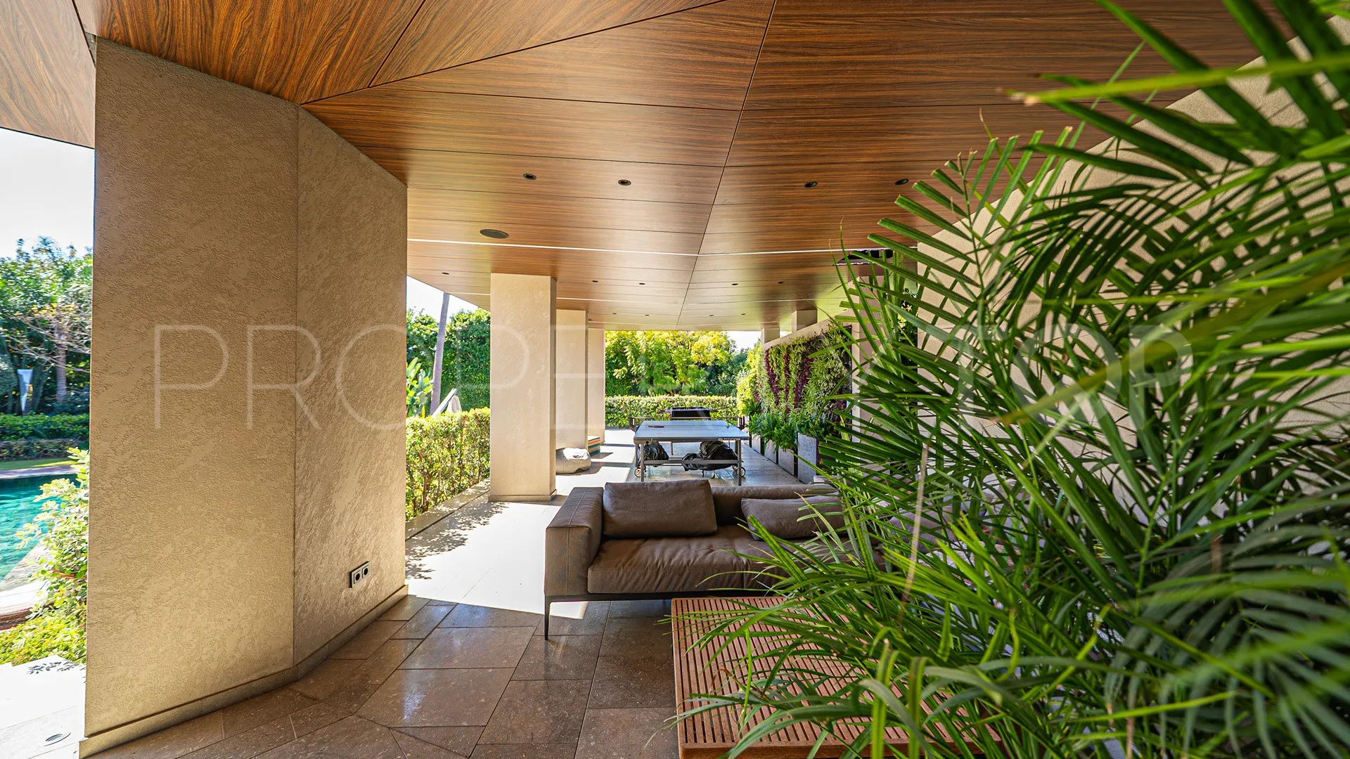 Guadalmina Baja, villa de 10 dormitorios en venta