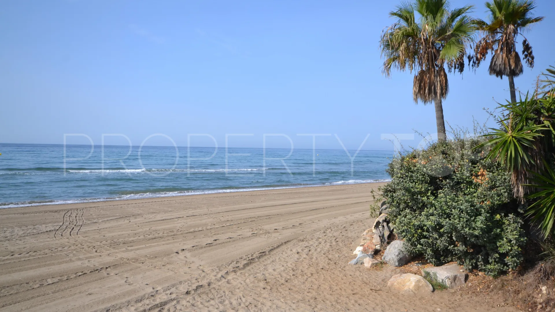 For sale Los Monteros villa with 5 bedrooms
