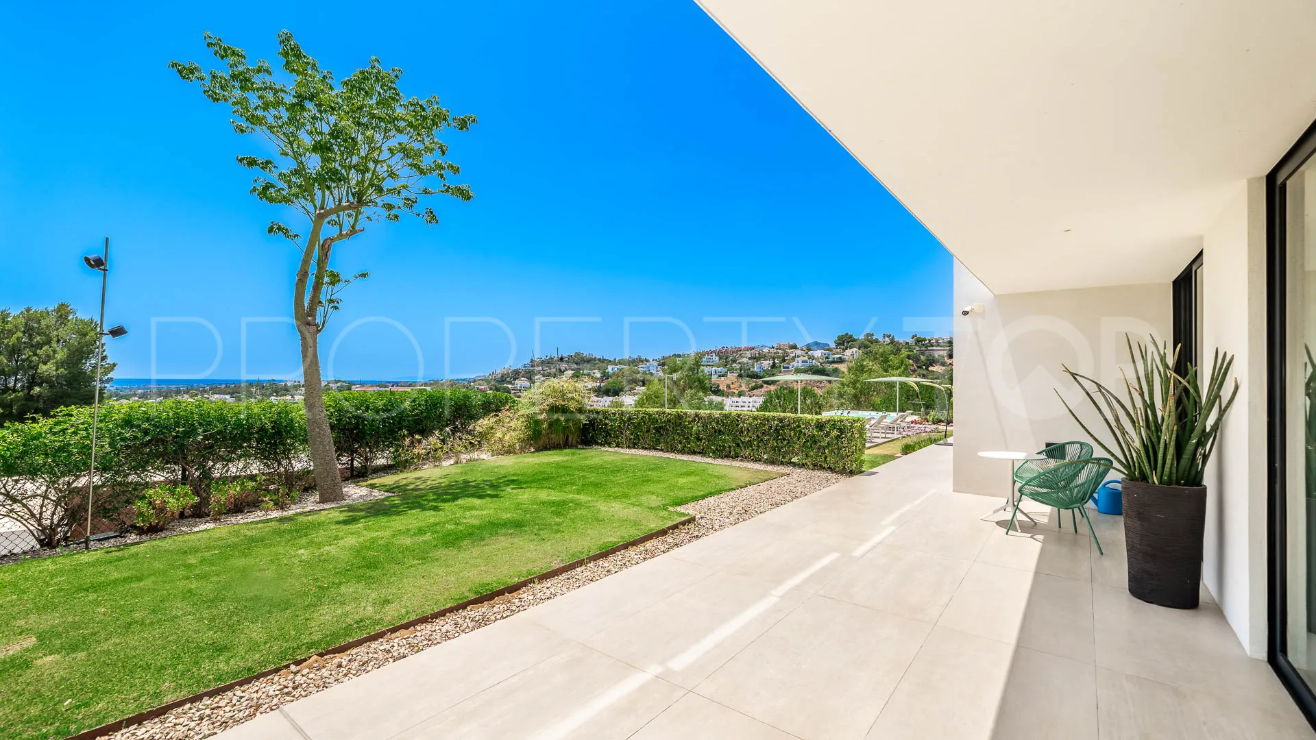 Villa for sale in La Quinta with 6 bedrooms