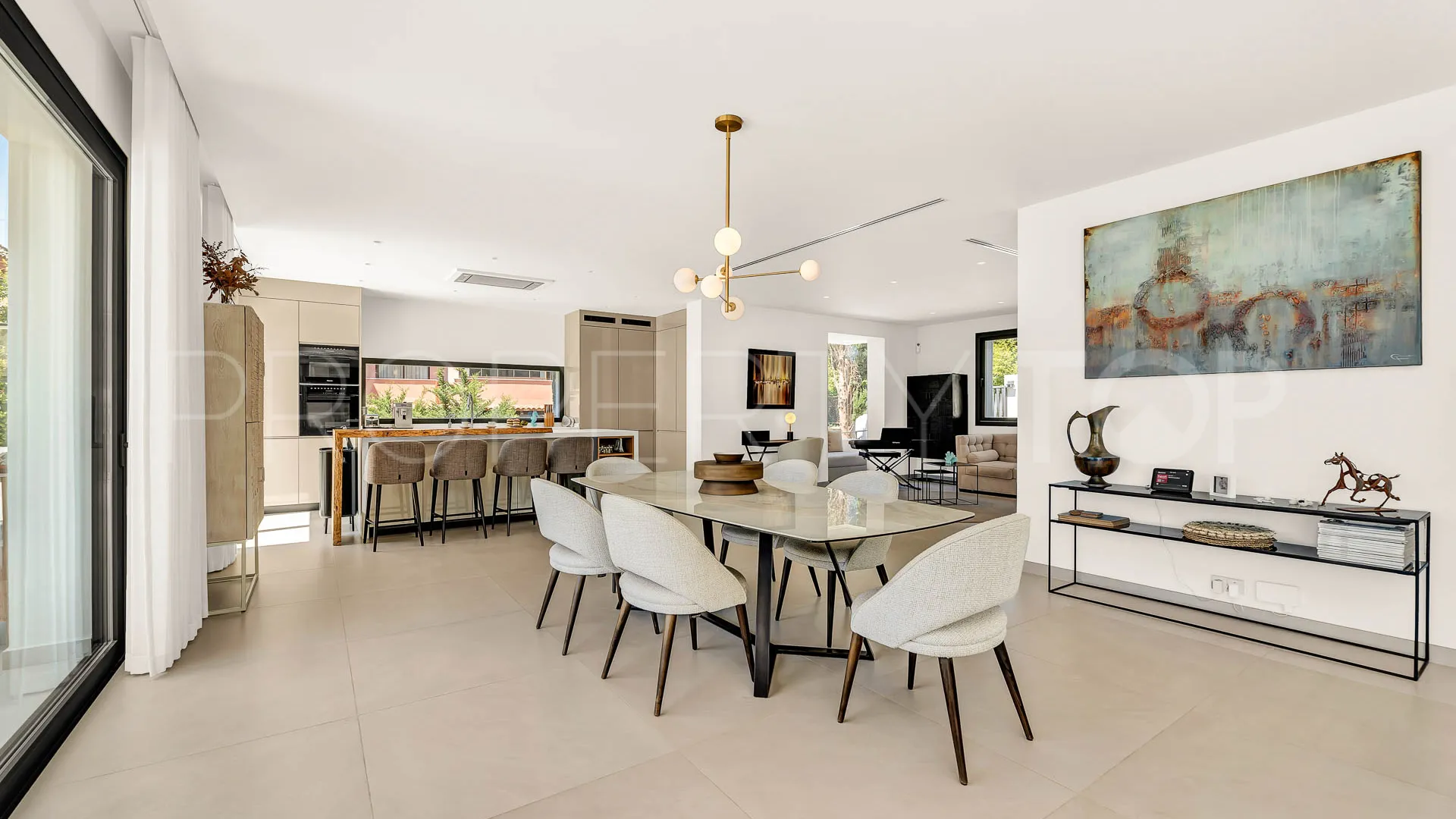 5 bedrooms Cascada de Camojan villa for sale