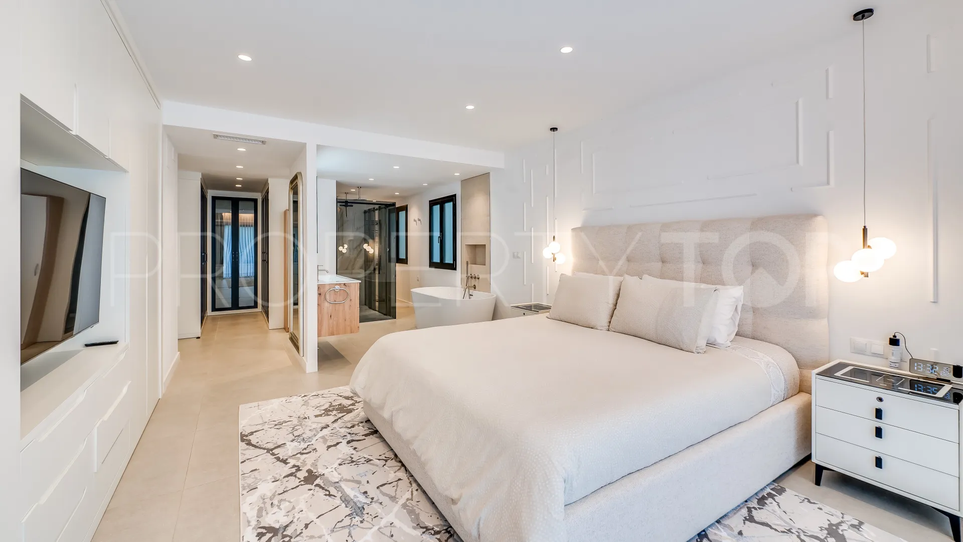 Apartment for sale in Las Lomas del Marbella Club