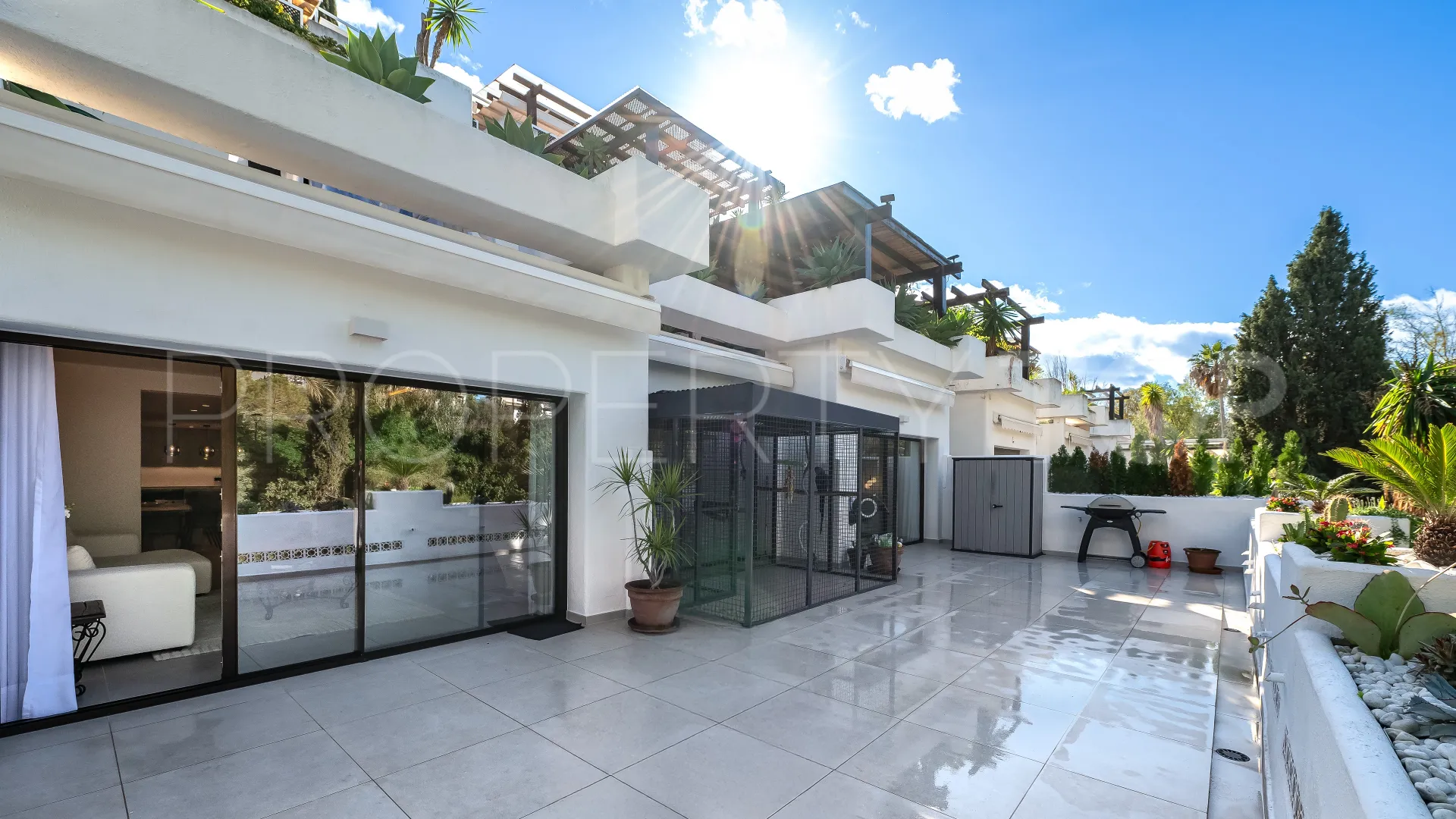 Apartment for sale in Las Lomas del Marbella Club