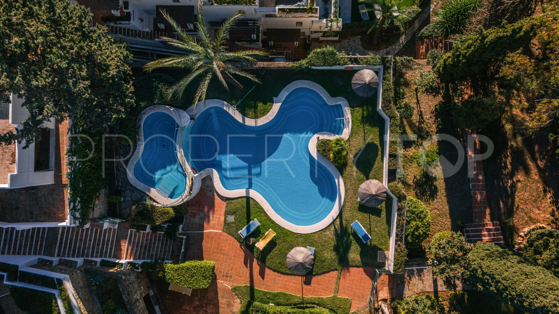Apartment for sale in Las Lomas del Marbella Club