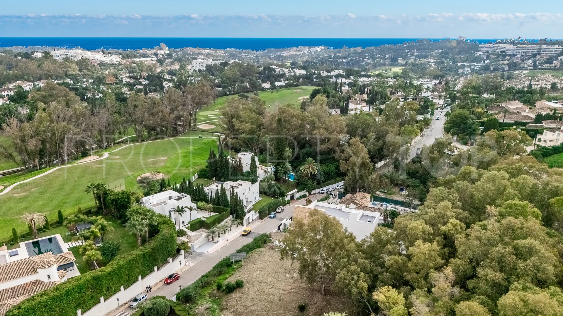 La Cerquilla plot for sale