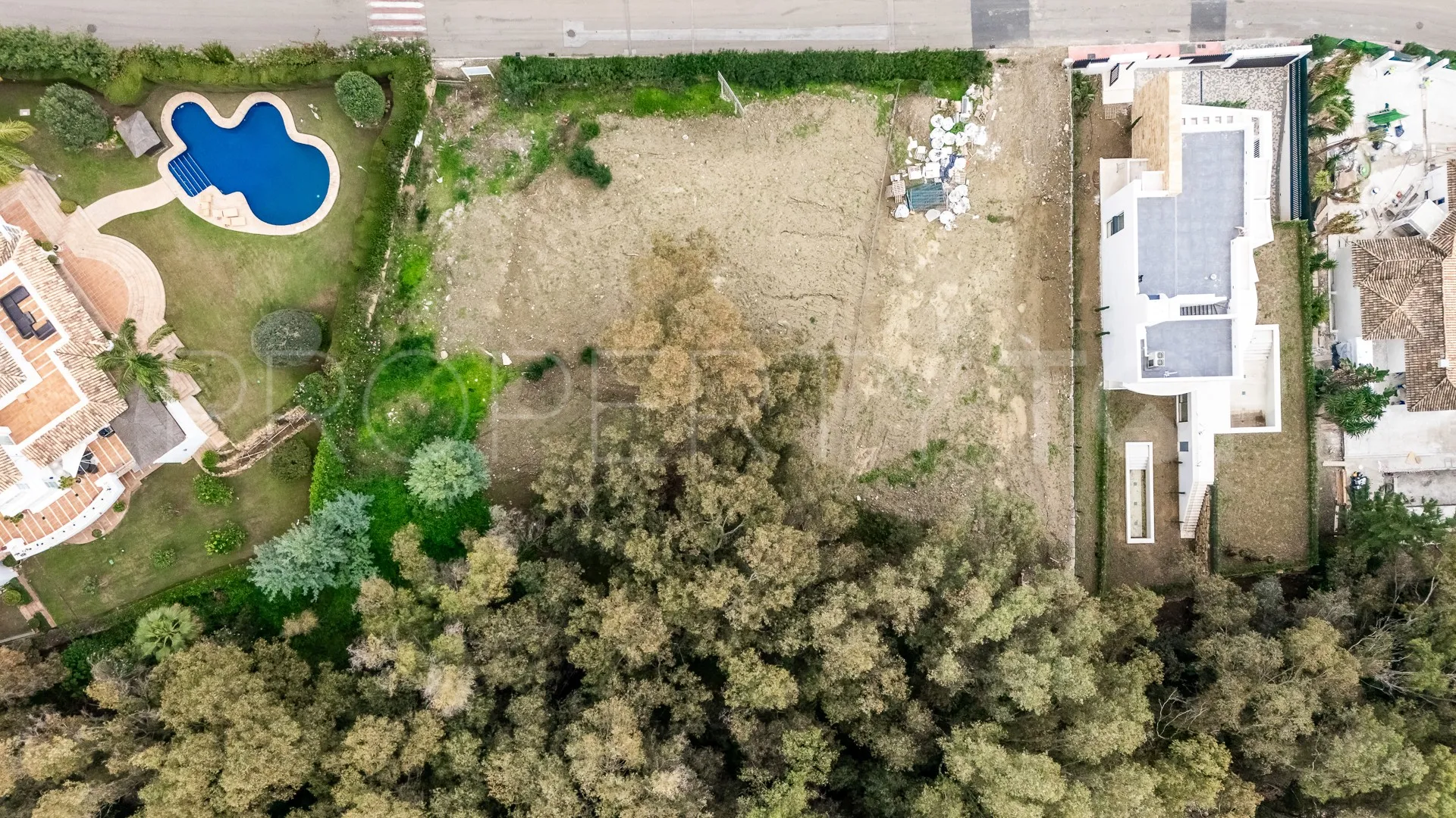 La Cerquilla plot for sale