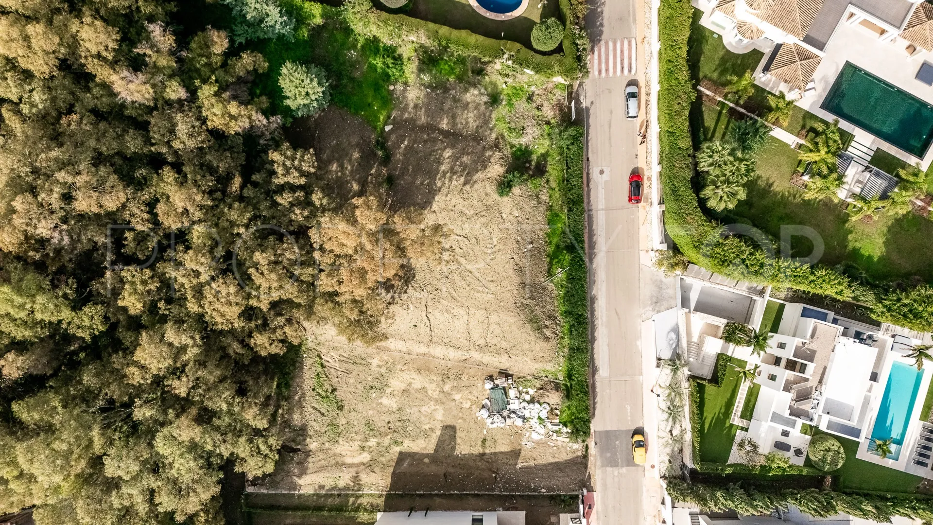 La Cerquilla plot for sale