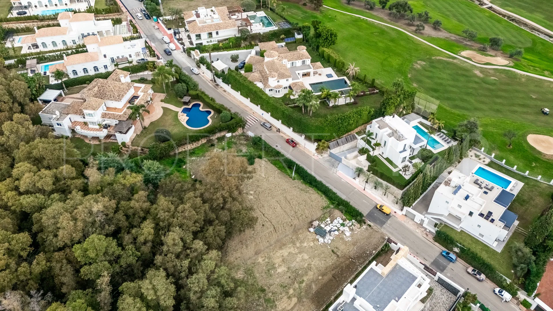 La Cerquilla plot for sale
