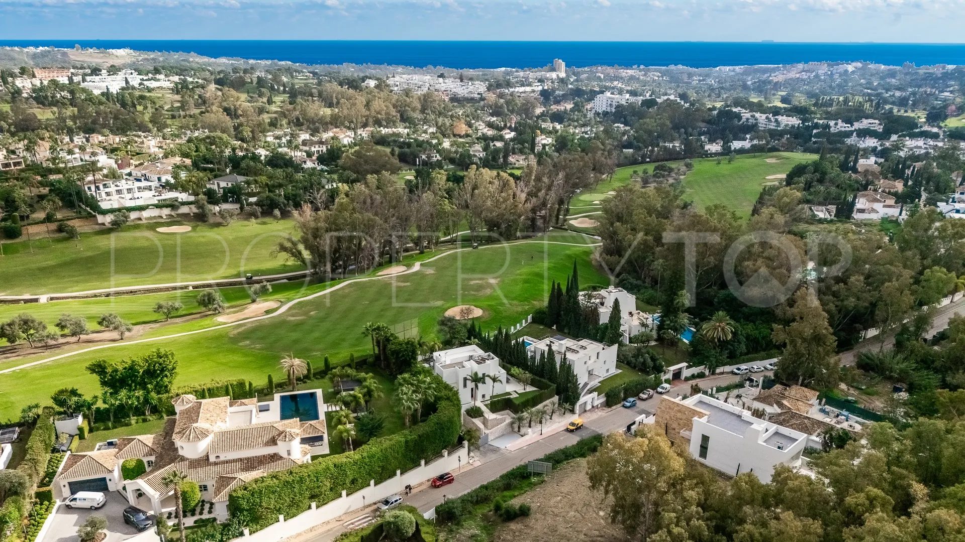 La Cerquilla plot for sale