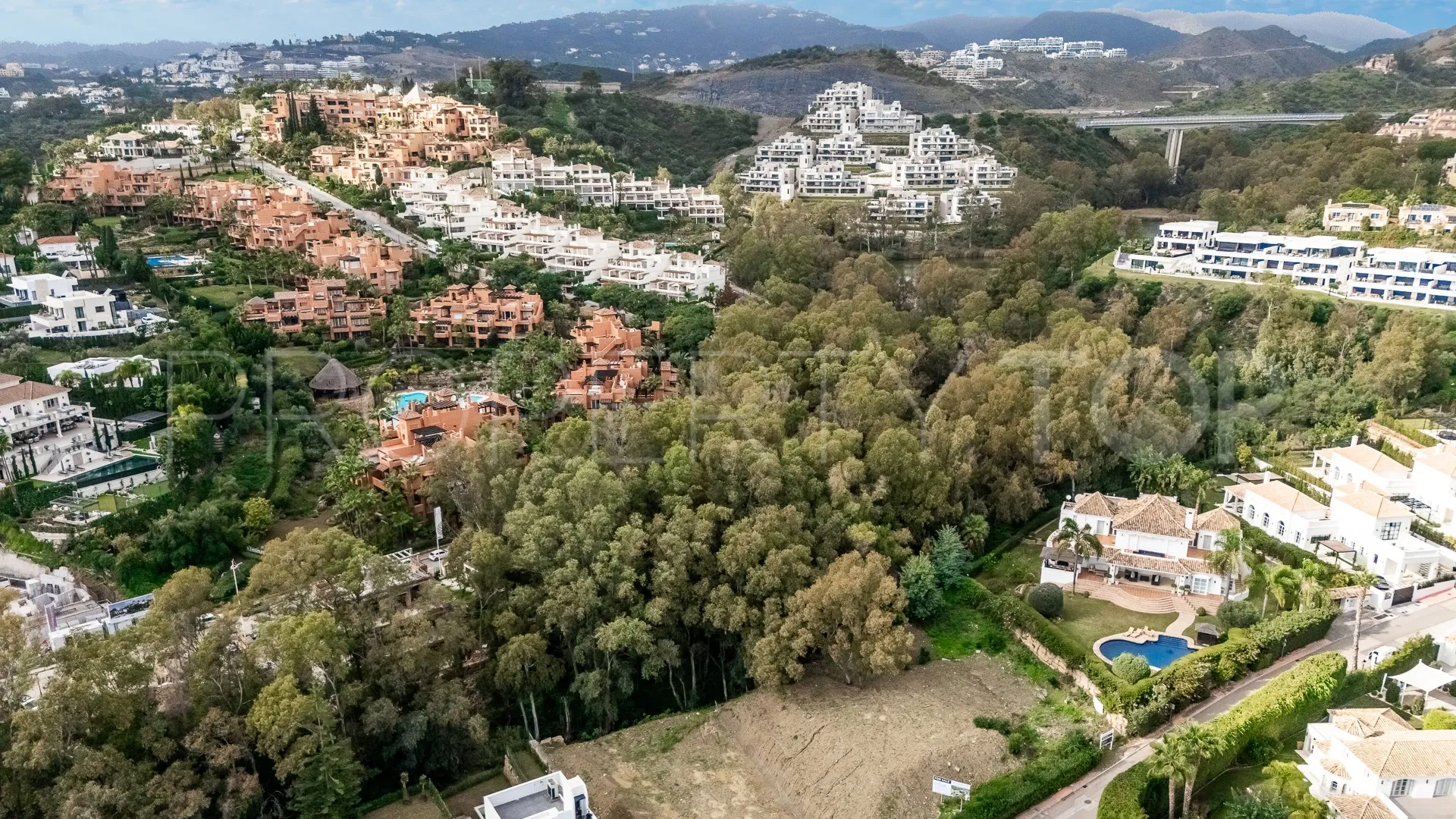 La Cerquilla plot for sale