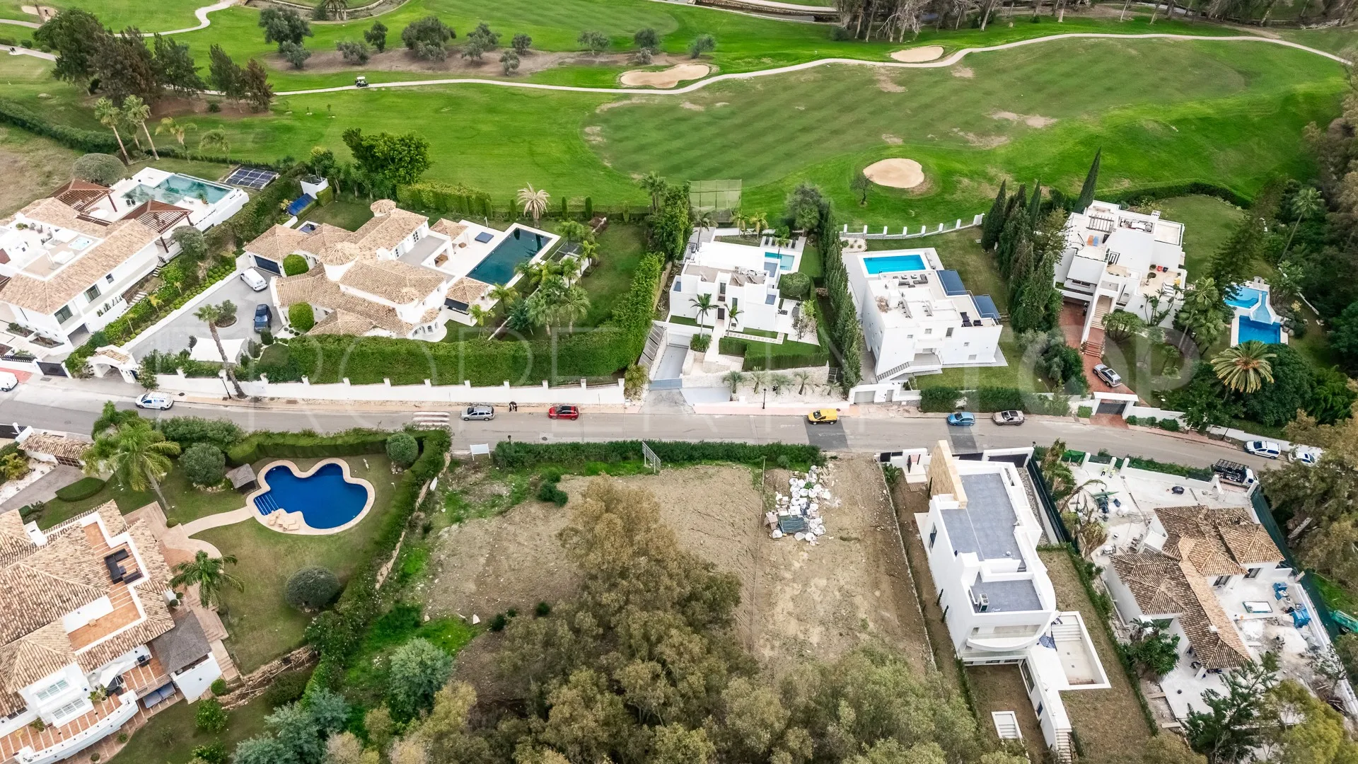 La Cerquilla plot for sale