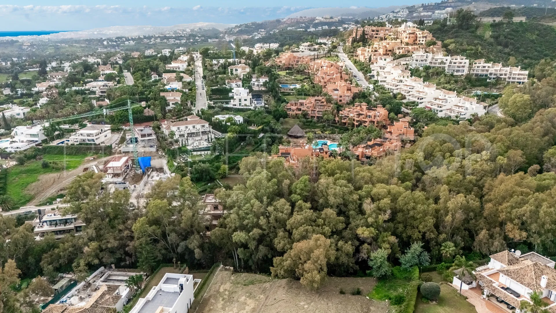 La Cerquilla plot for sale