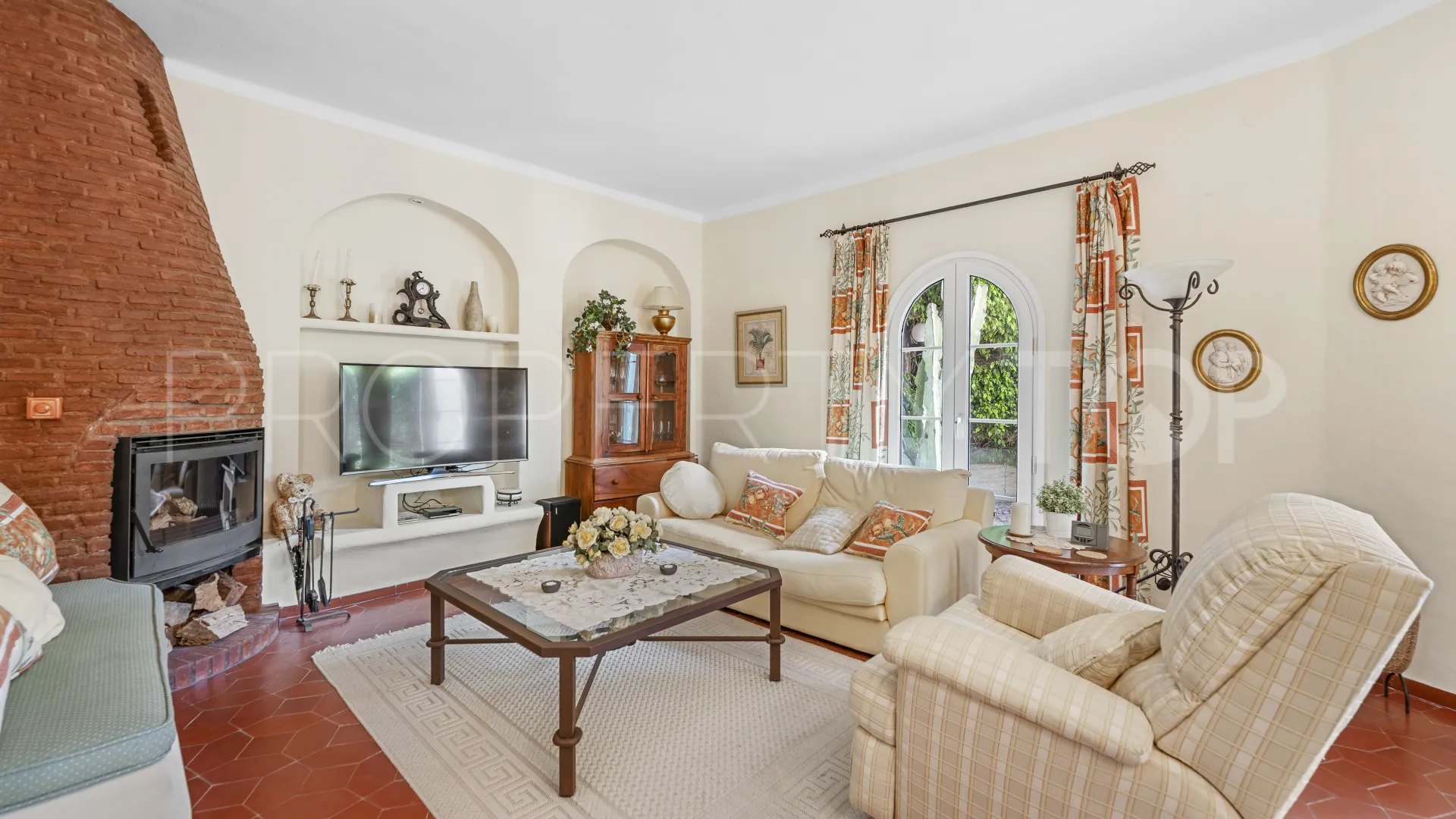 Town house for sale in Los Altos de los Monteros
