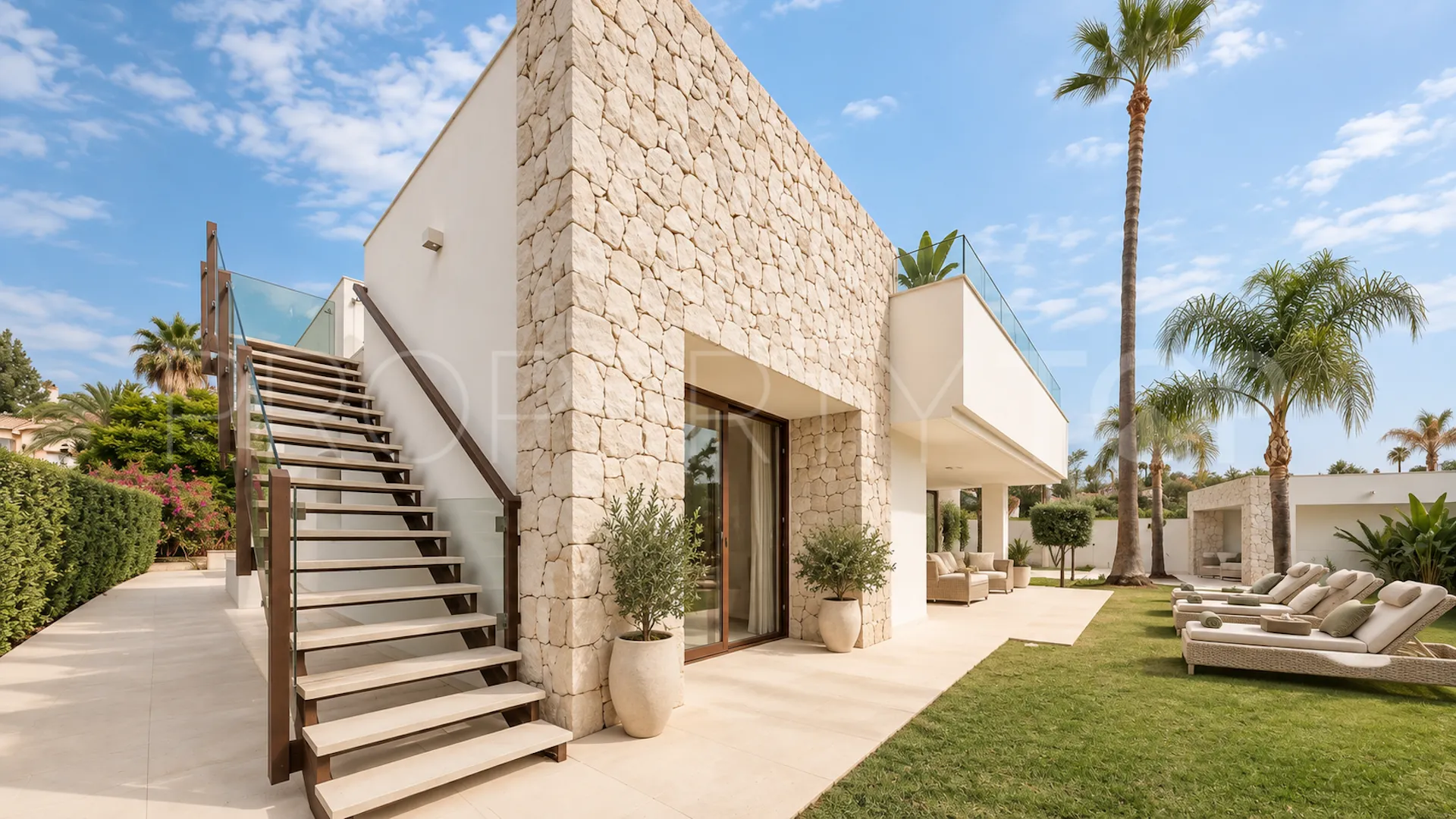 For sale El Rosario 4 bedrooms bungalow