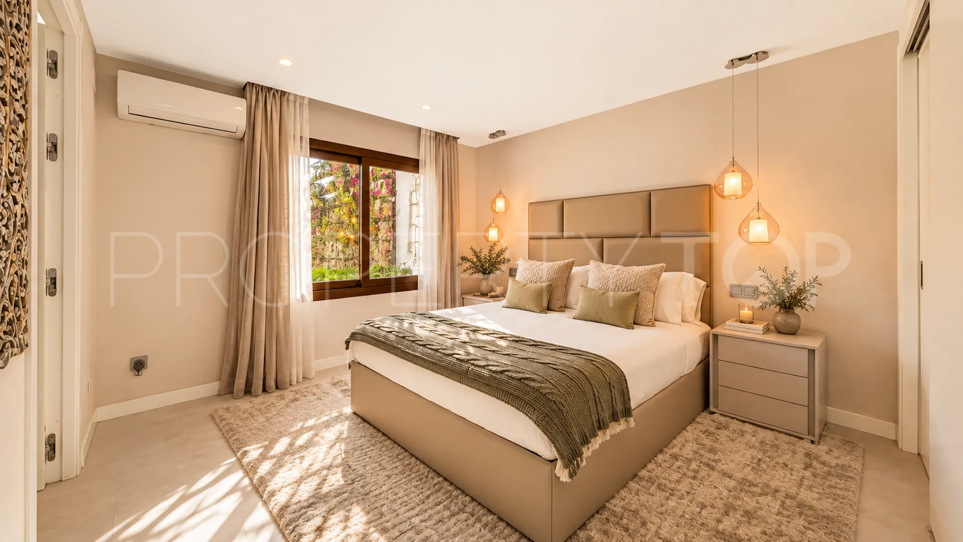 For sale El Rosario 4 bedrooms bungalow