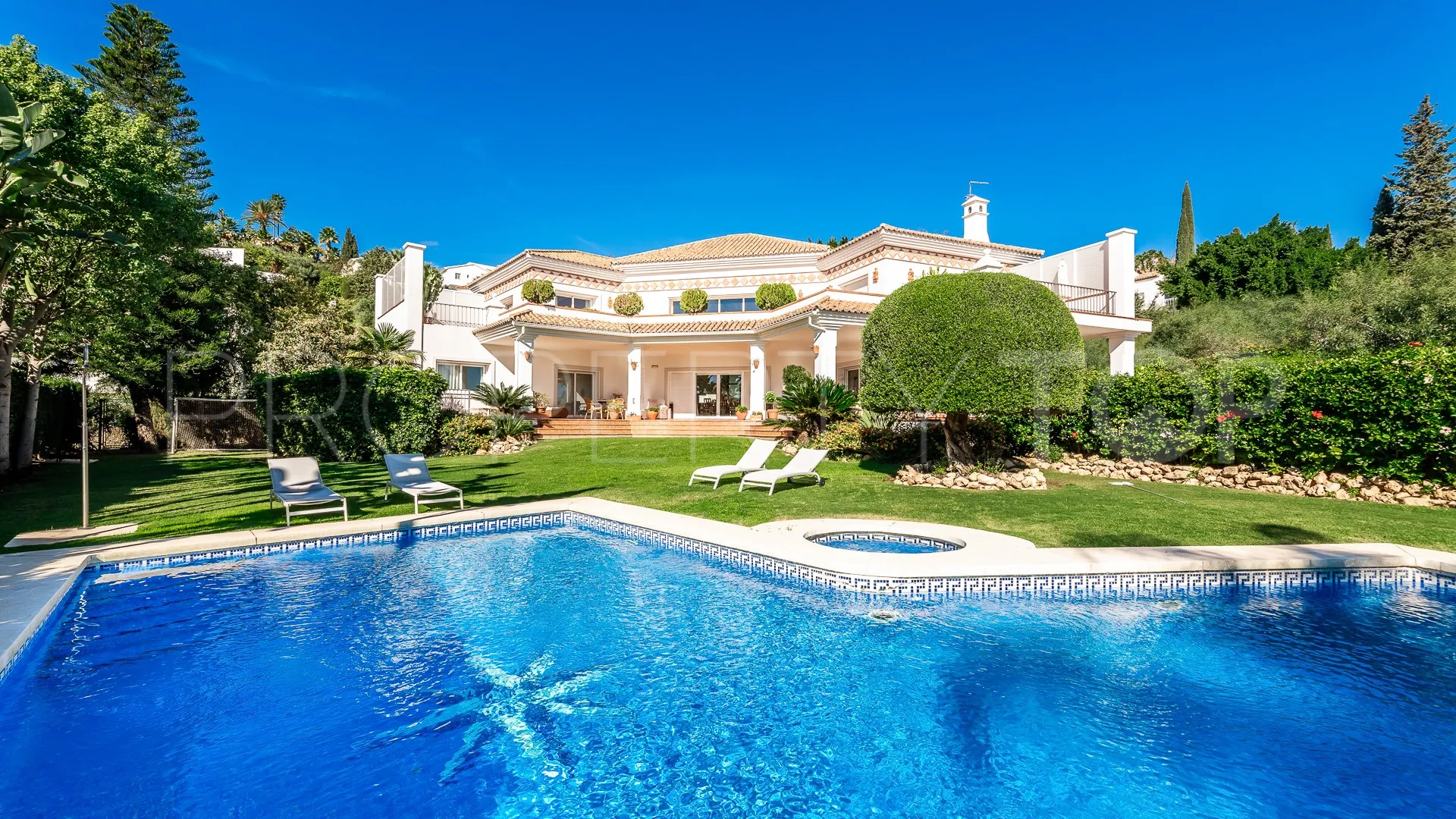 Villa en venta en Paraiso Alto de 6 dormitorios