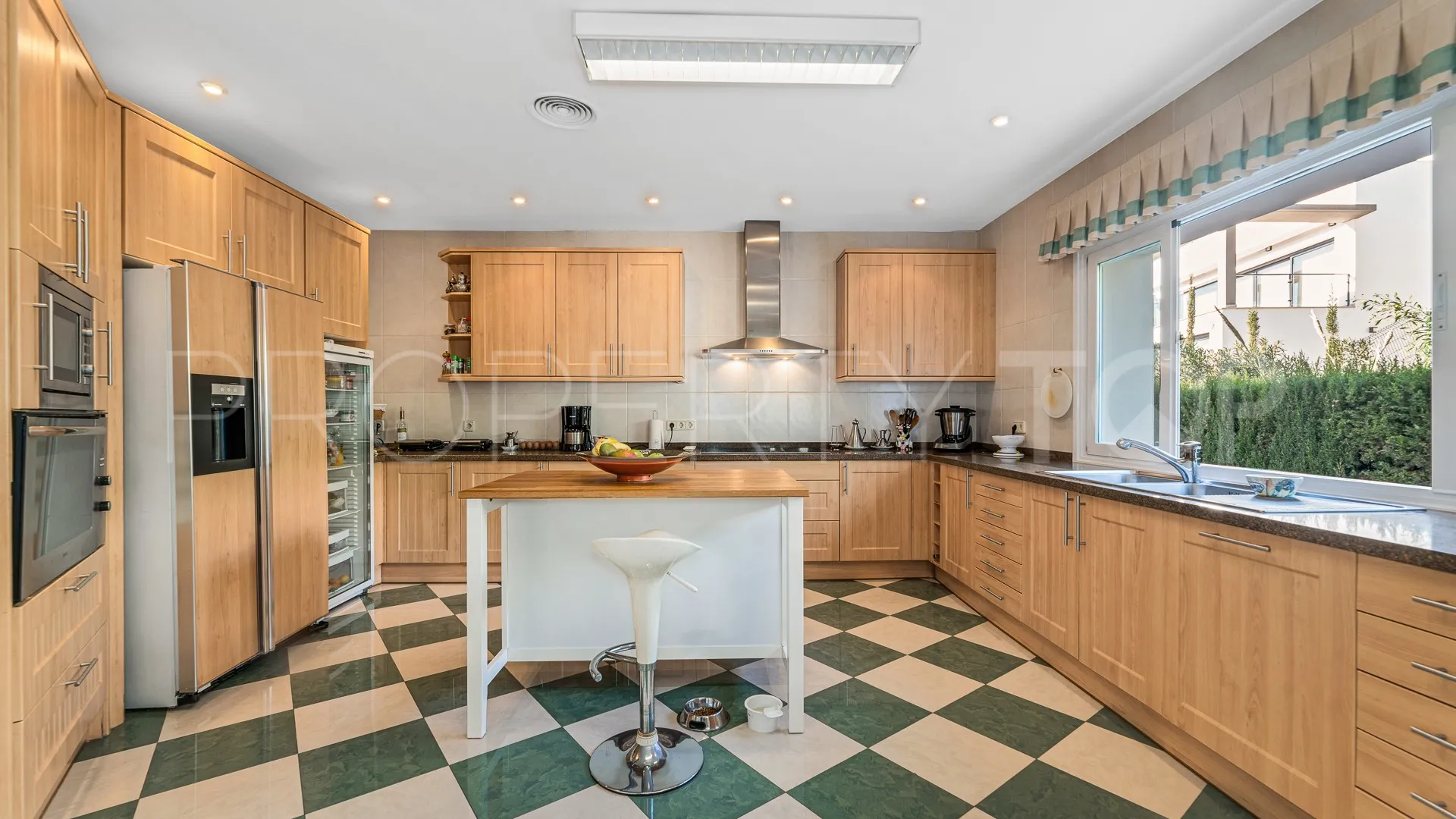 Villa en venta en Paraiso Alto de 6 dormitorios
