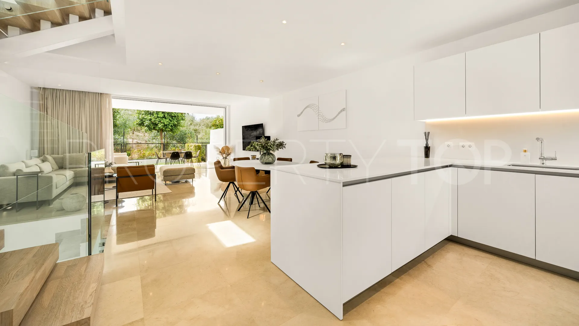 4 bedrooms Rio Real semi detached house for sale