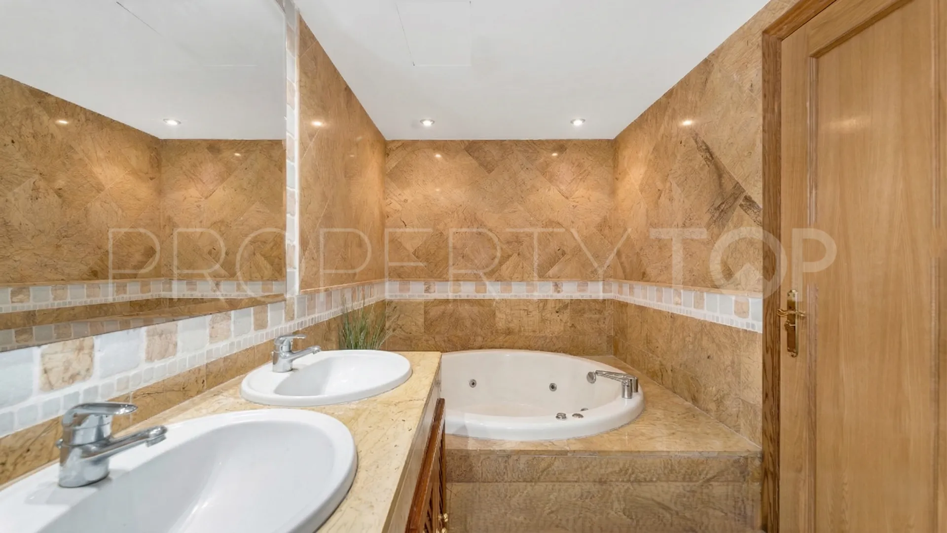 Golden Mile, adosado en venta de 3 dormitorios