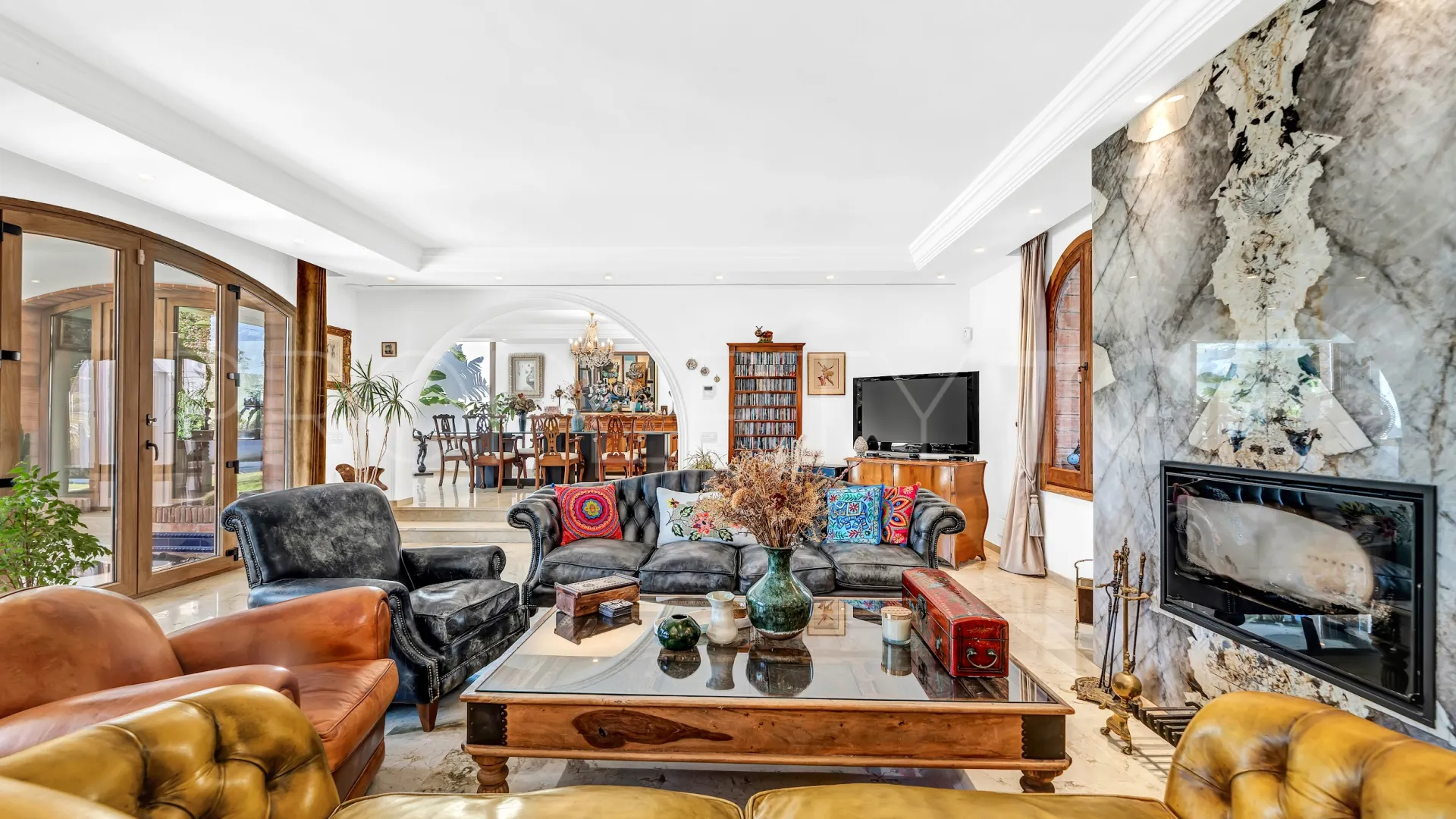 Nagüeles, villa a la venta de 5 dormitorios