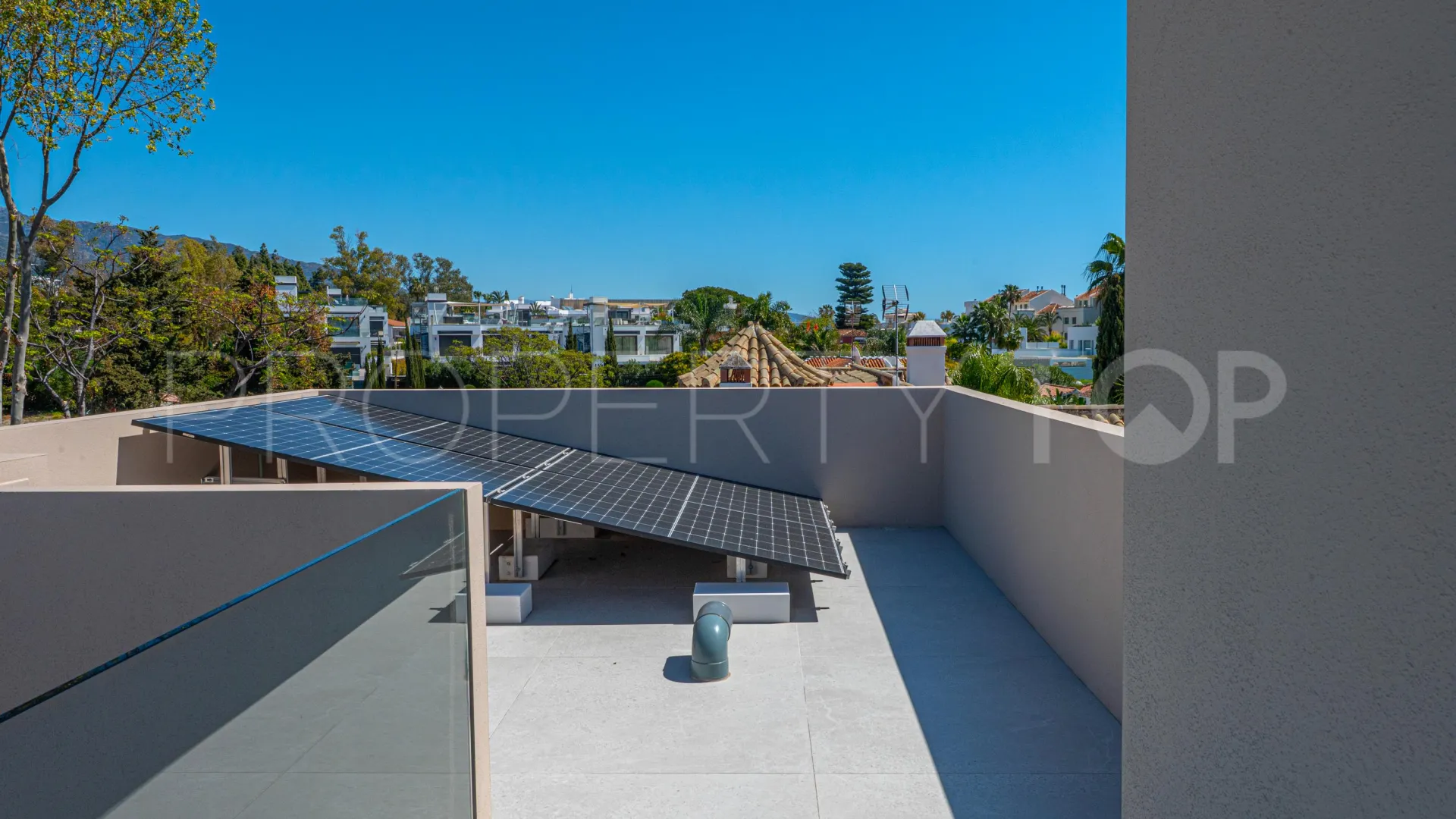 Villa for sale in Beach Side Golden Mile with 5 bedrooms