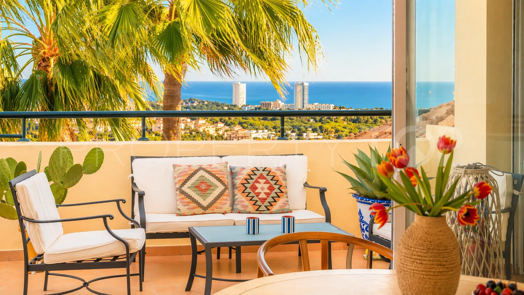 Penthouse in Marbella East for sale