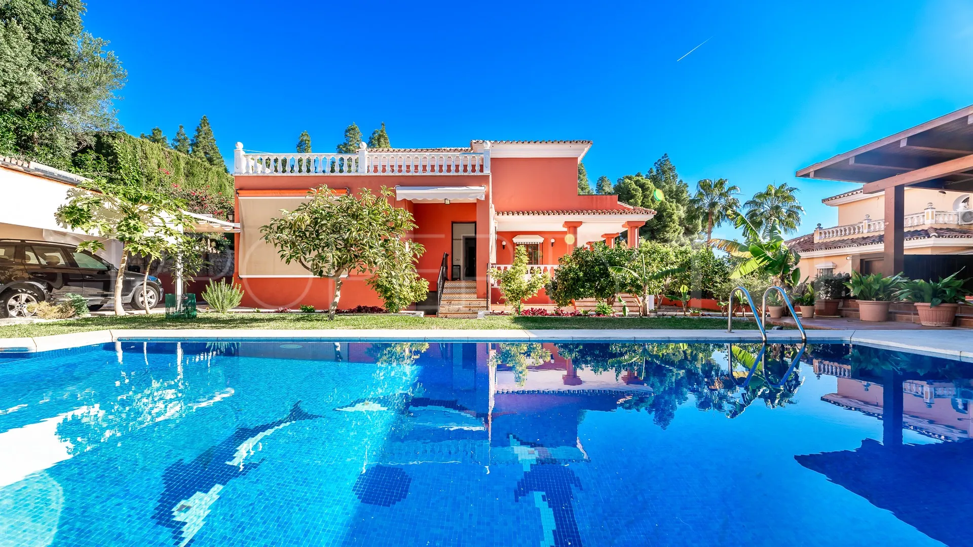 Villa en venta en Marbella Ciudad con 5 dormitorios