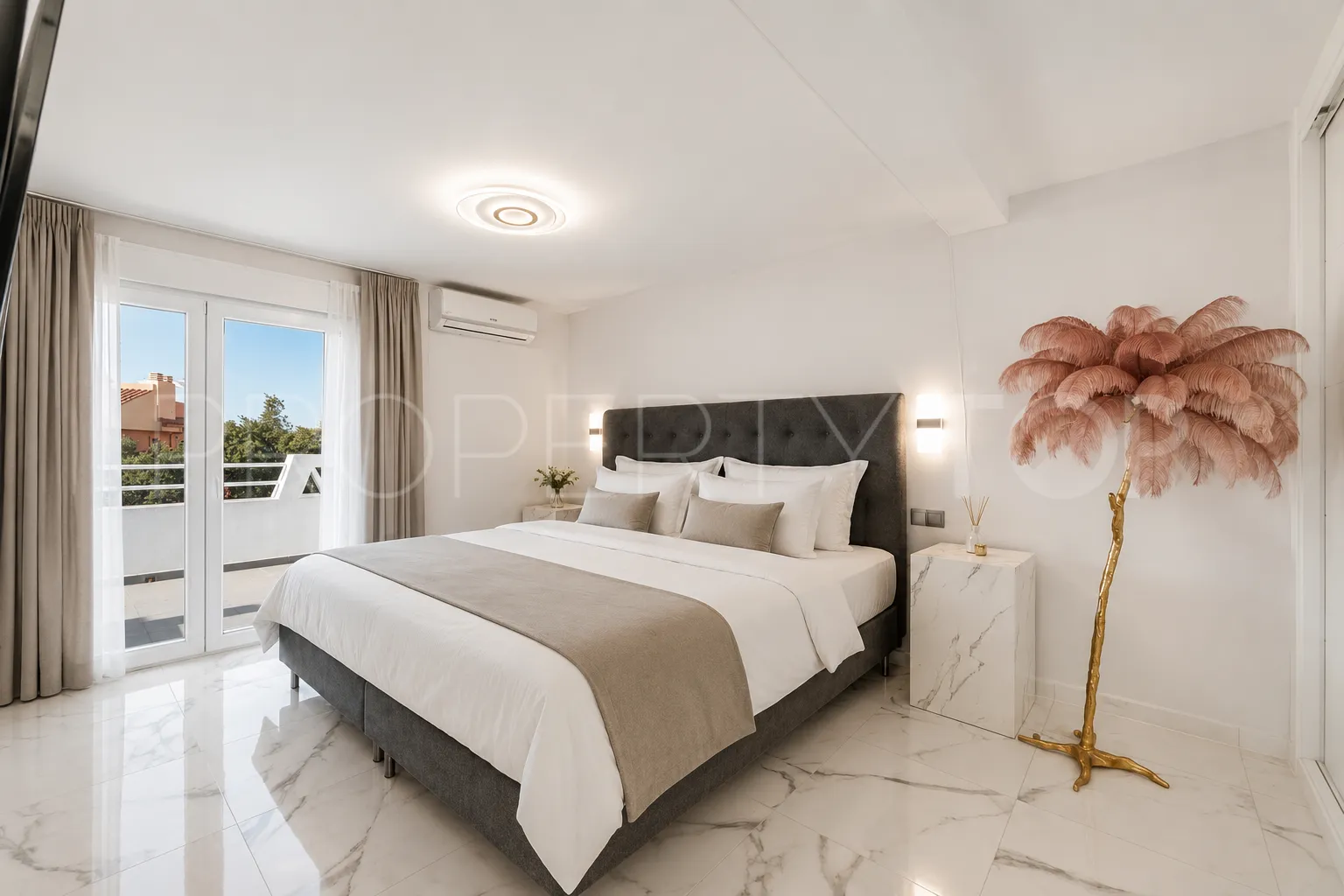 Town house for sale in Cabopino with 4 bedrooms