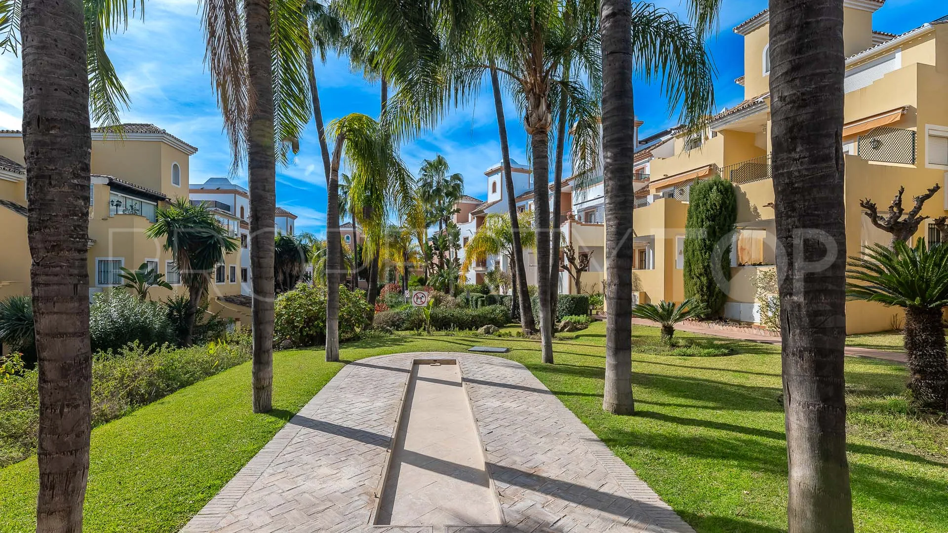 2 bedrooms Guadalmina Alta apartment for sale