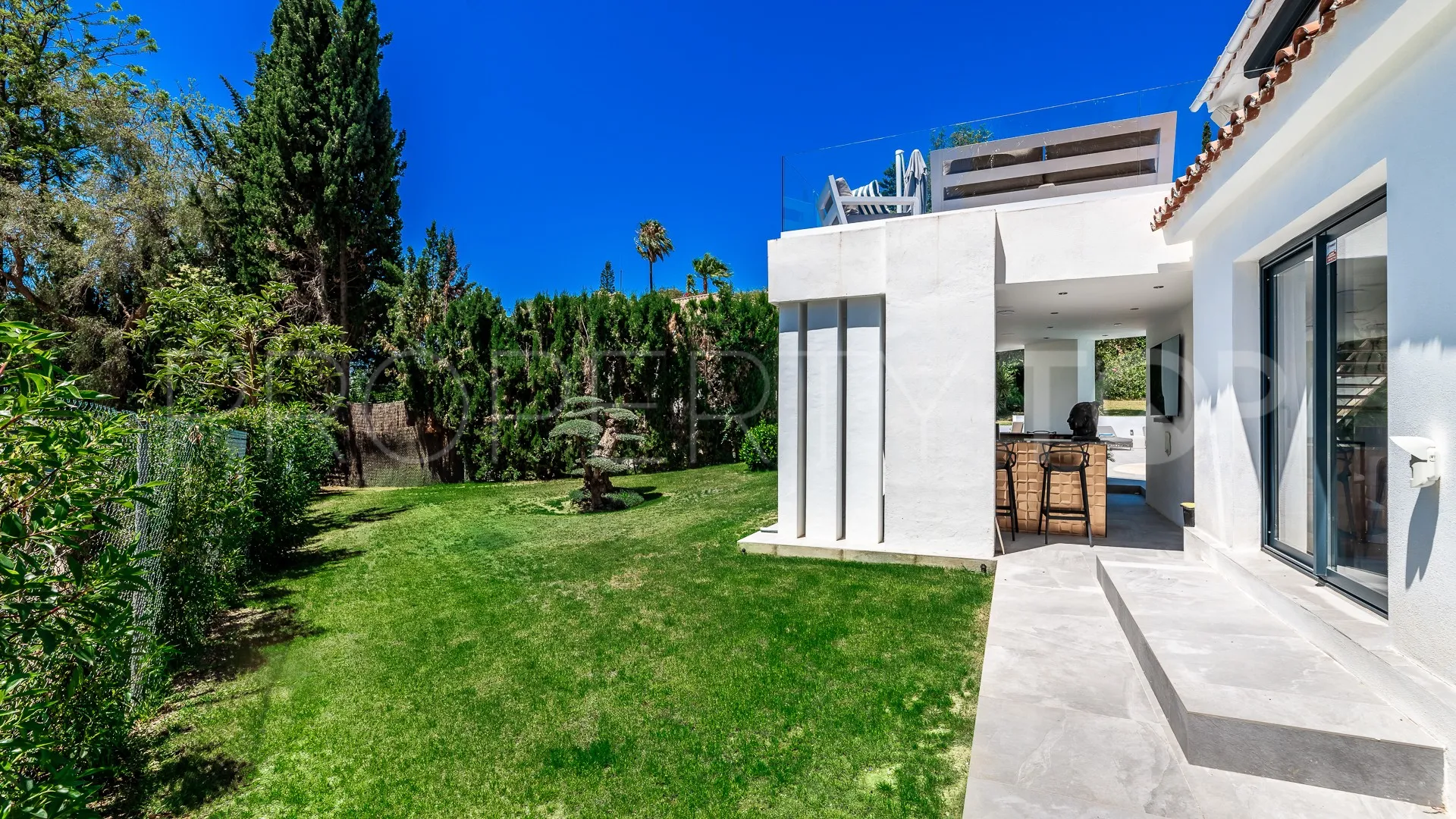 El Rosario villa for sale