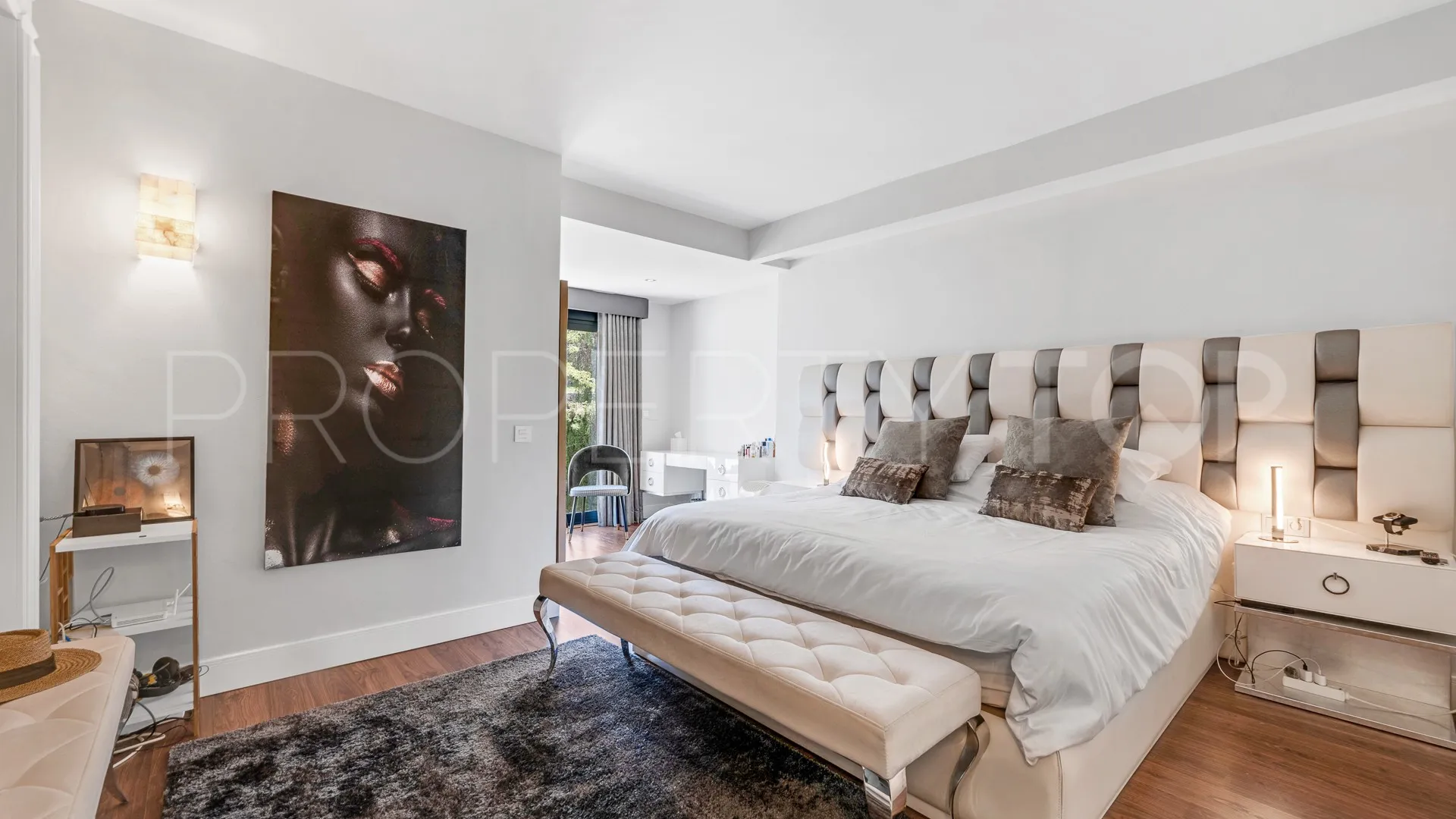 El Rosario villa for sale