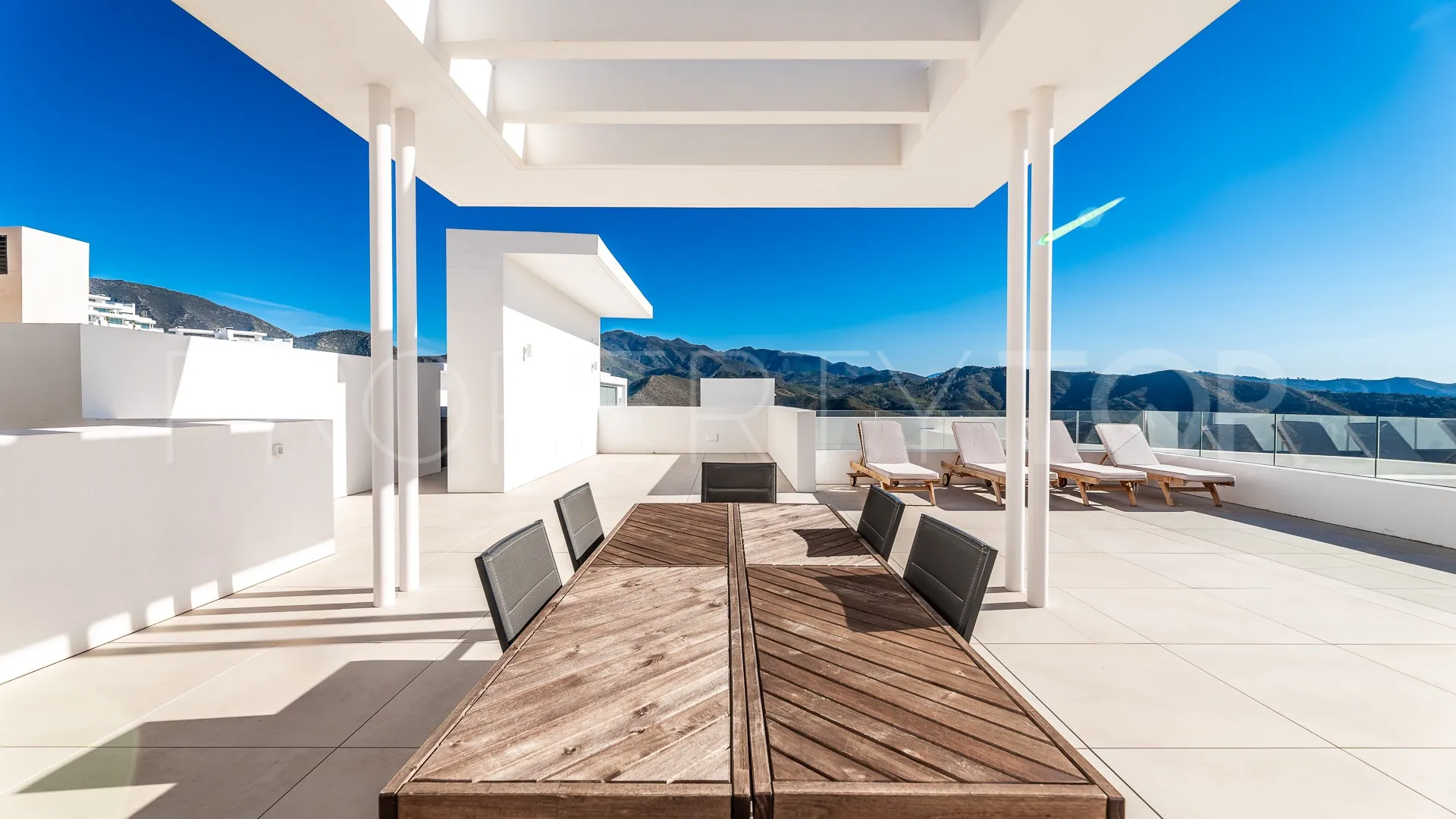 3 bedrooms Palo Alto duplex penthouse for sale