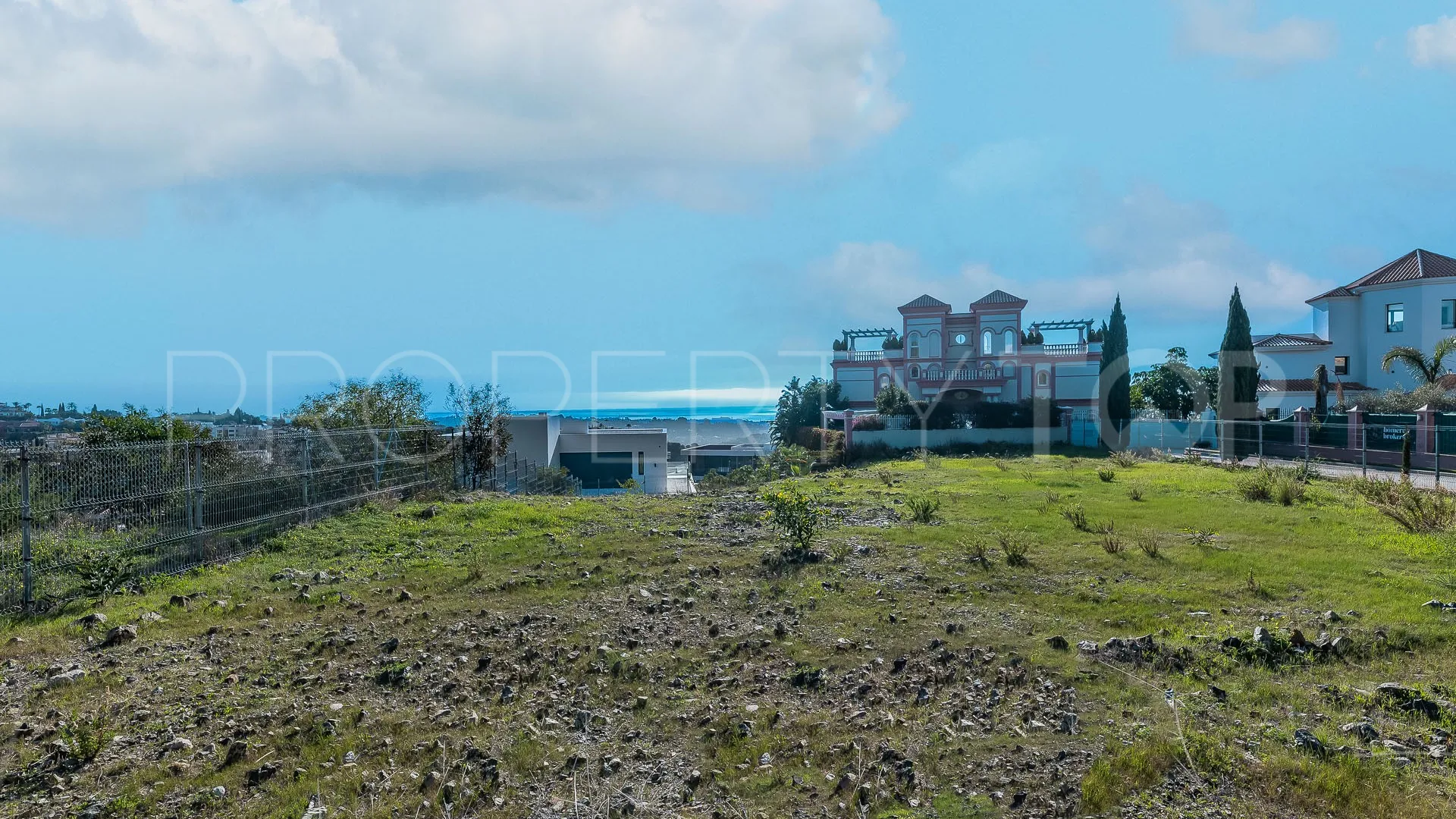 Los Flamingos Golf plot for sale
