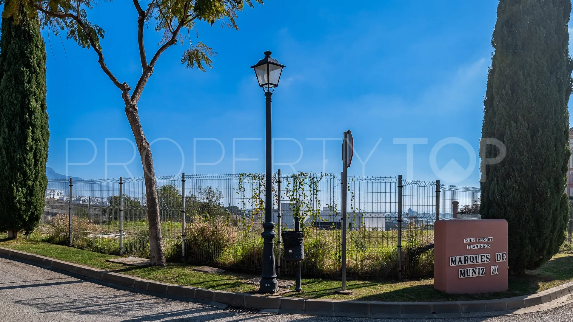 Los Flamingos Golf plot for sale